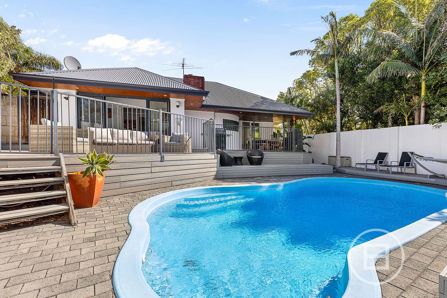73 Grantham Street, FLOREAT, WA, Floreat - Thumbnail 2