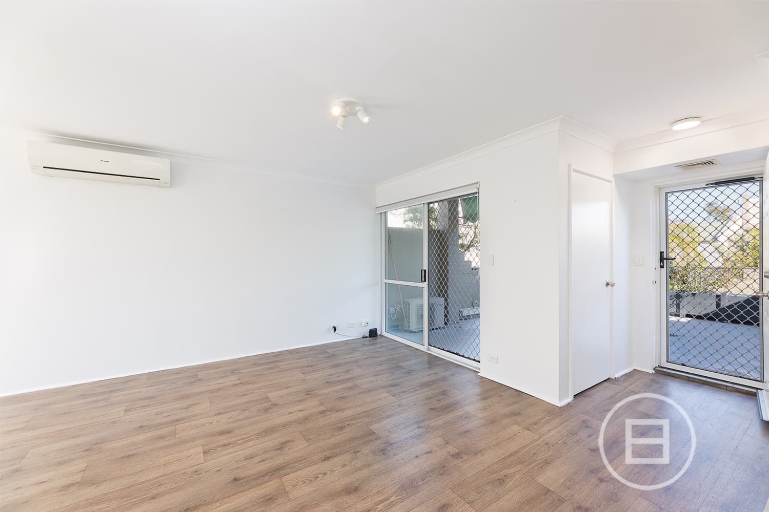 3/4 Waterway Court, CHURCHLANDS, WA, Churchlands - Thumbnail 6