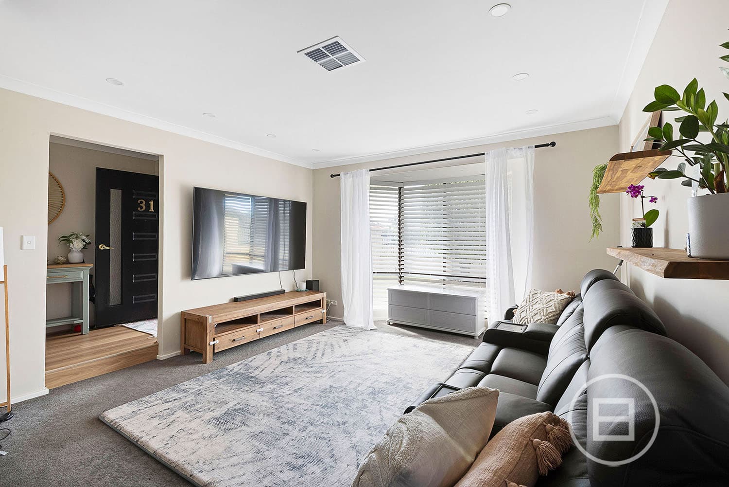 31 Fountain Way, HUNTINGDALE, WA, Huntingdale - Thumbnail 3