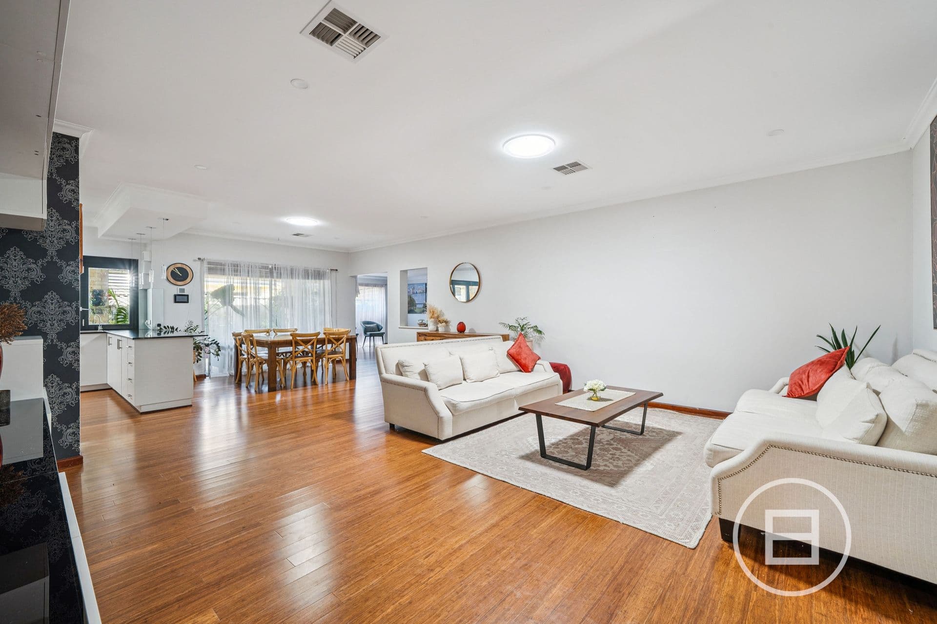 15 Falkner Road, HARRISDALE, WA, Harrisdale - Thumbnail 3