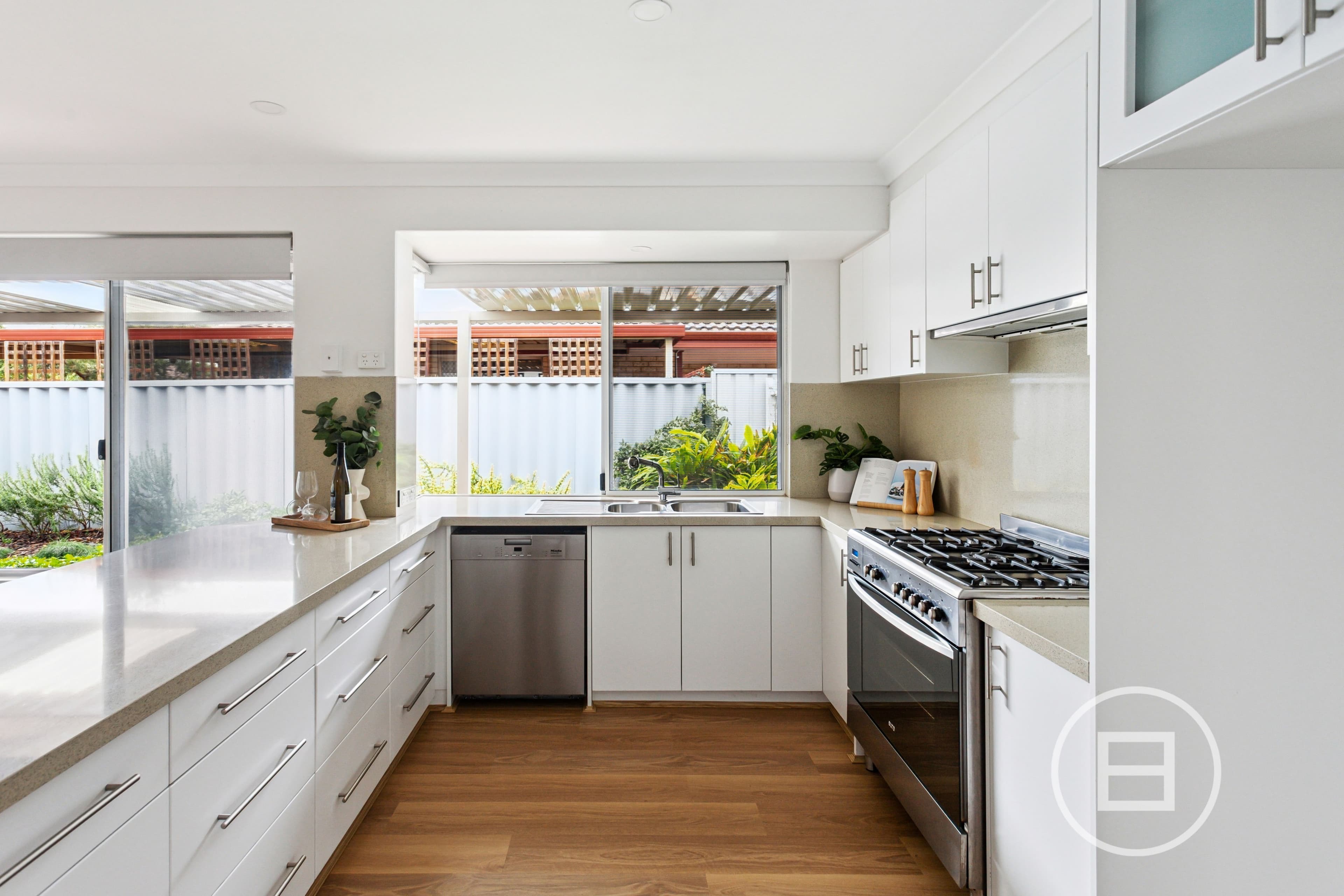 12 Armitage Close, SOUTH GUILDFORD, WA, South Guildford - Thumbnail 6