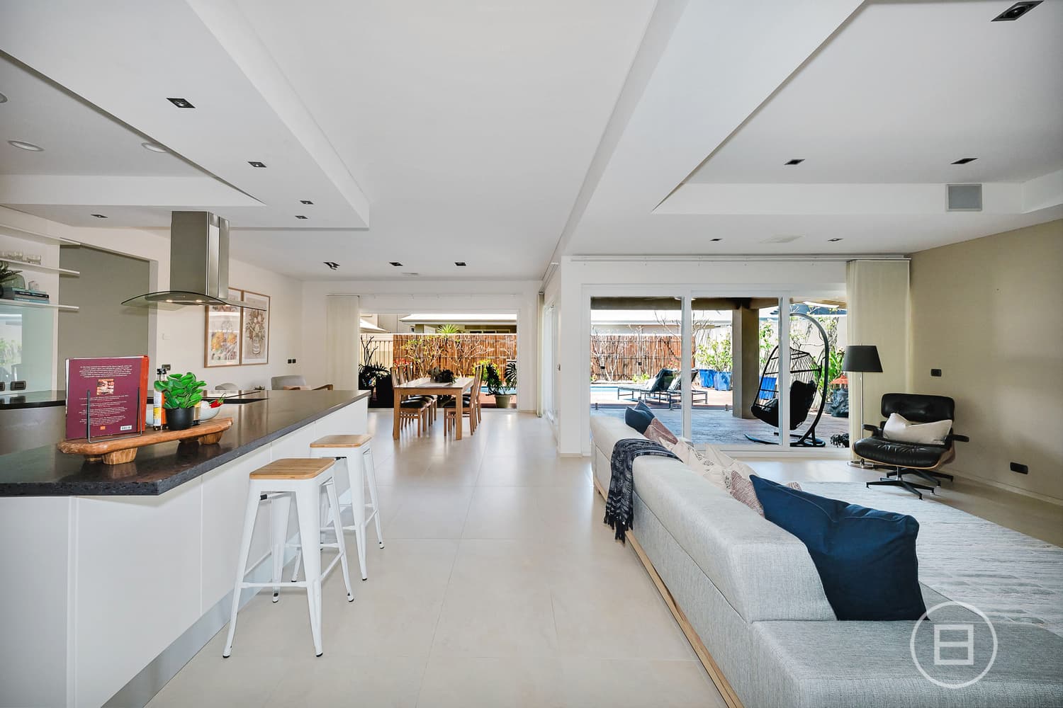 8 Abercrombie Rise, MADORA BAY, WA, Madora Bay - Thumbnail 3