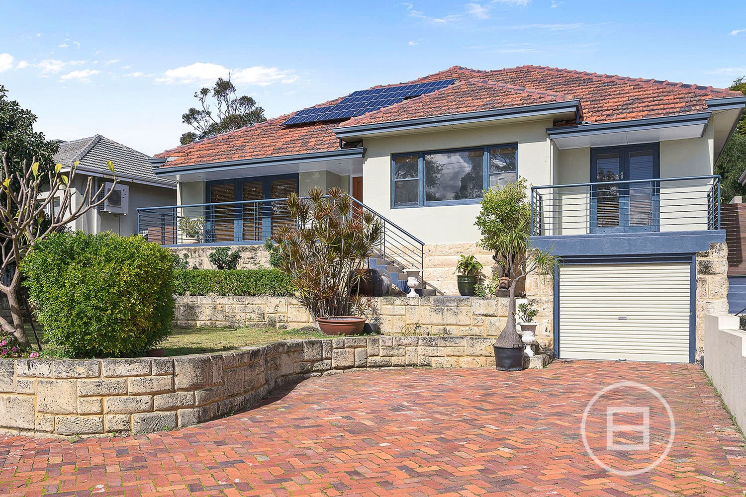 77 Grantham Street, FLOREAT, WA, Floreat - Thumbnail 2