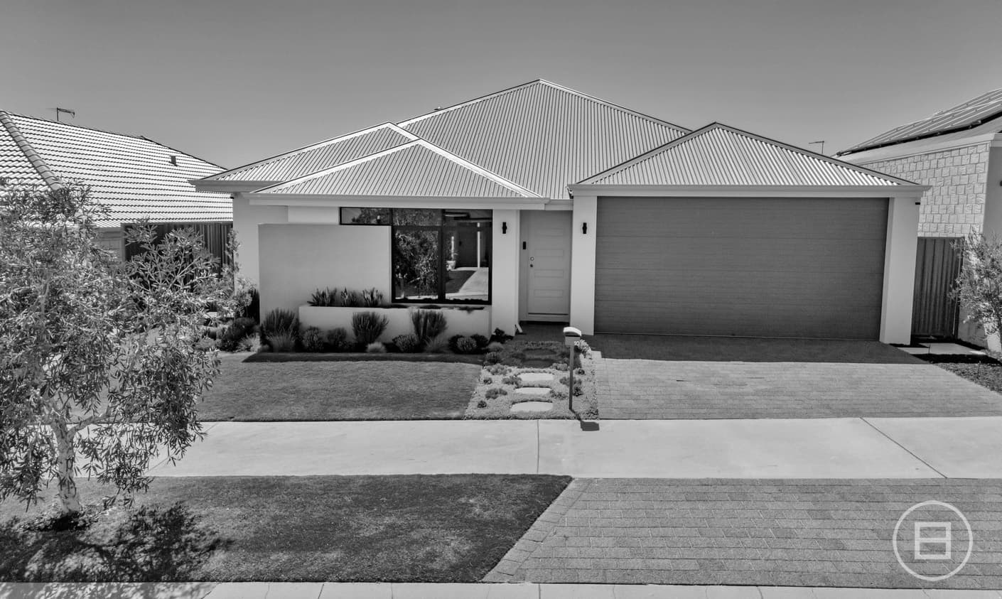 10 Baltoro Road, LAKELANDS, WA, Lakelands - Image 1