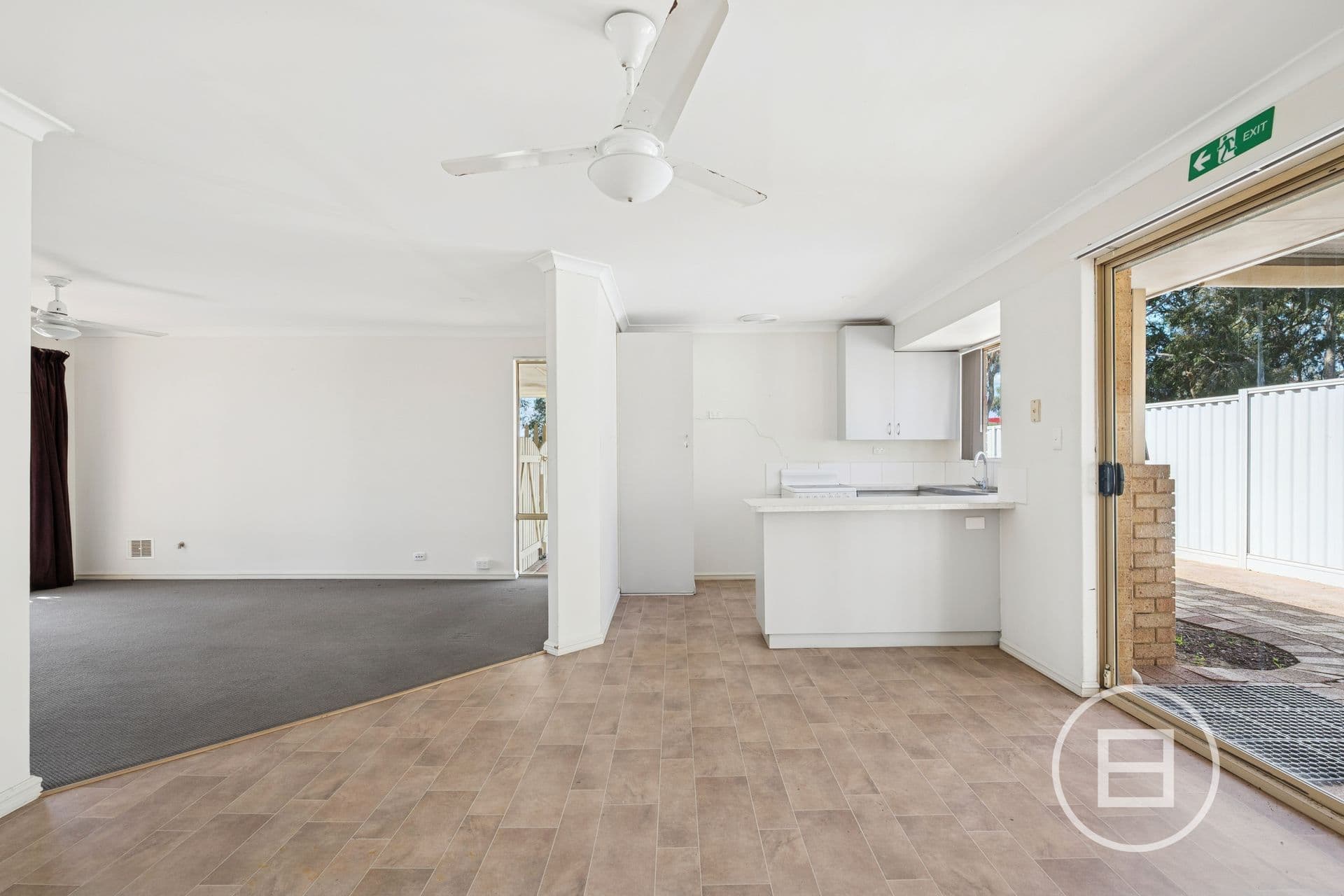 2 Morgan Road, SEVILLE GROVE, WA, Seville Grove - Thumbnail 4