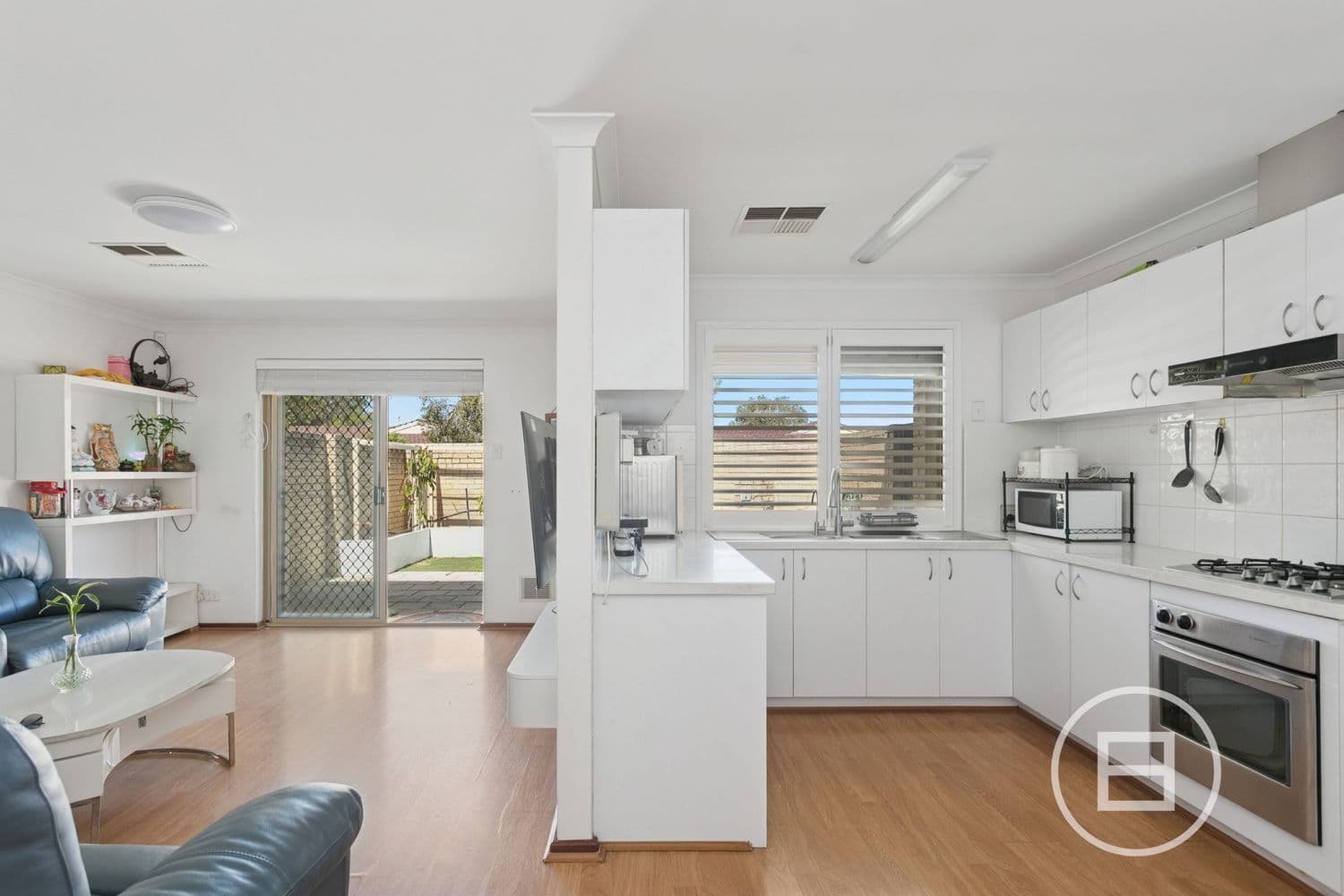 69 Kensington Avenue, DIANELLA, WA, Dianella - Thumbnail 4