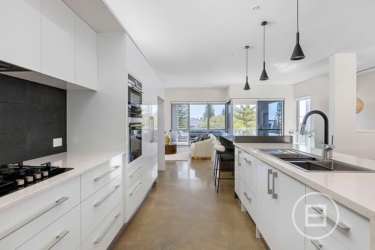 69 Caledonia Loop, NORTH COOGEE, WA, North Coogee - Thumbnail 4