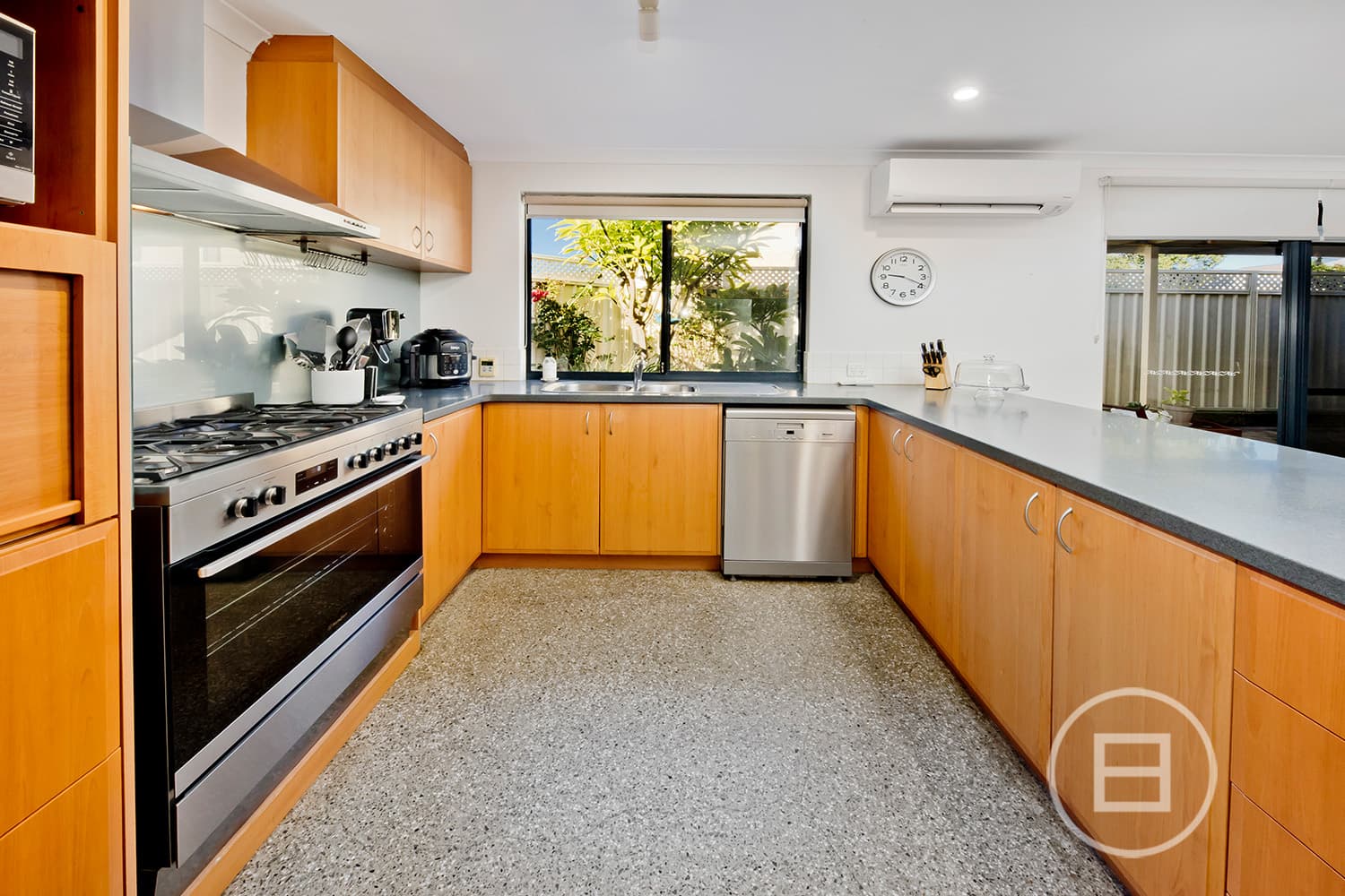10A Burns Avenue, YOKINE, WA, Yokine - Thumbnail 8