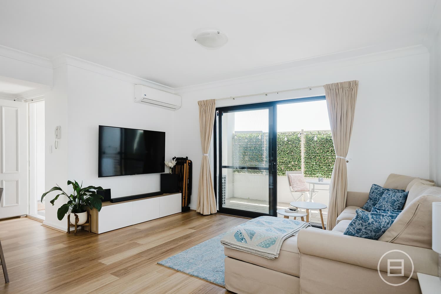 4/1 Dunedin Street, MOUNT HAWTHORN, WA, Mount Hawthorn - Thumbnail 4