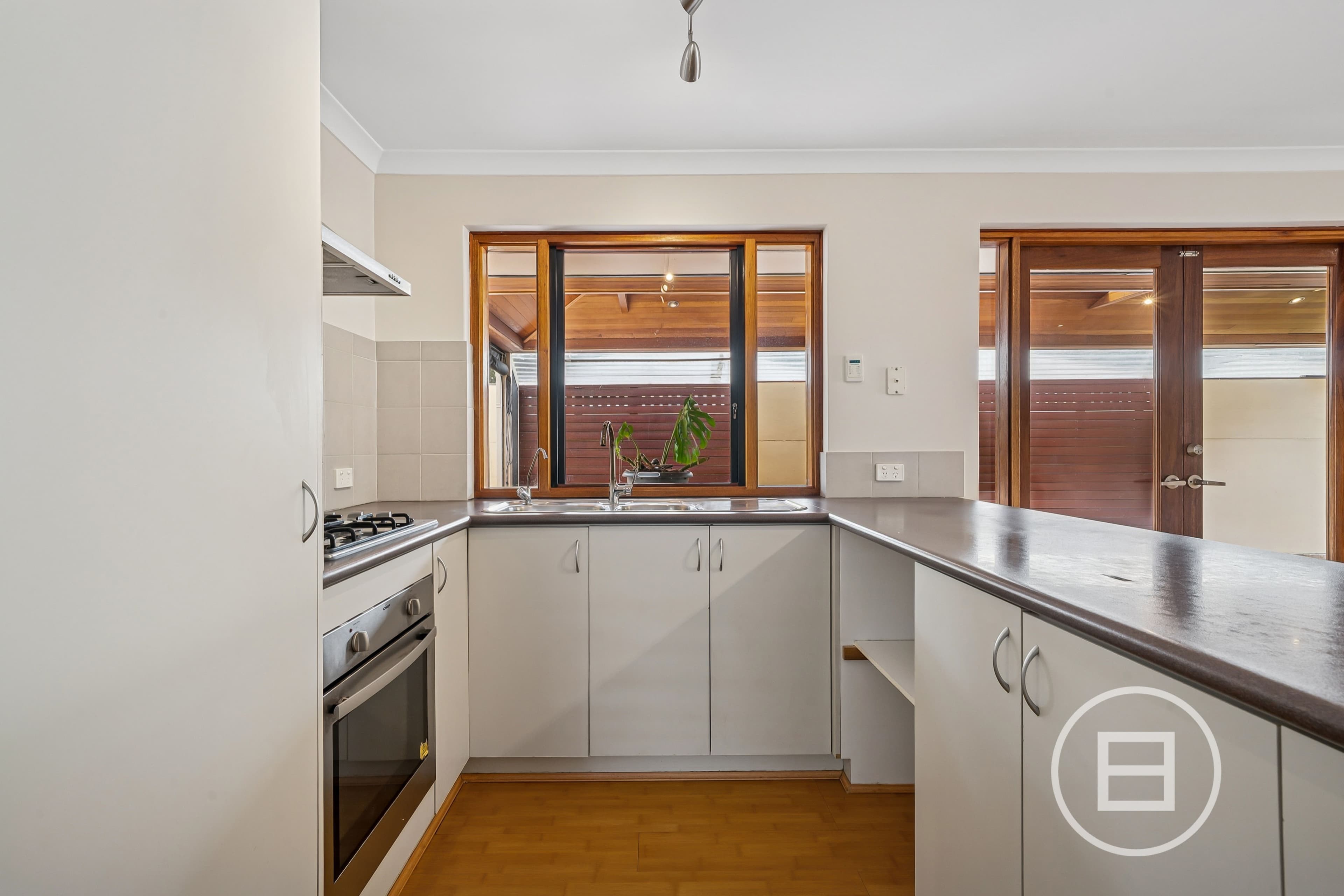9 Lyndhurst Crescent, WELLARD, WA, Wellard - Thumbnail 5
