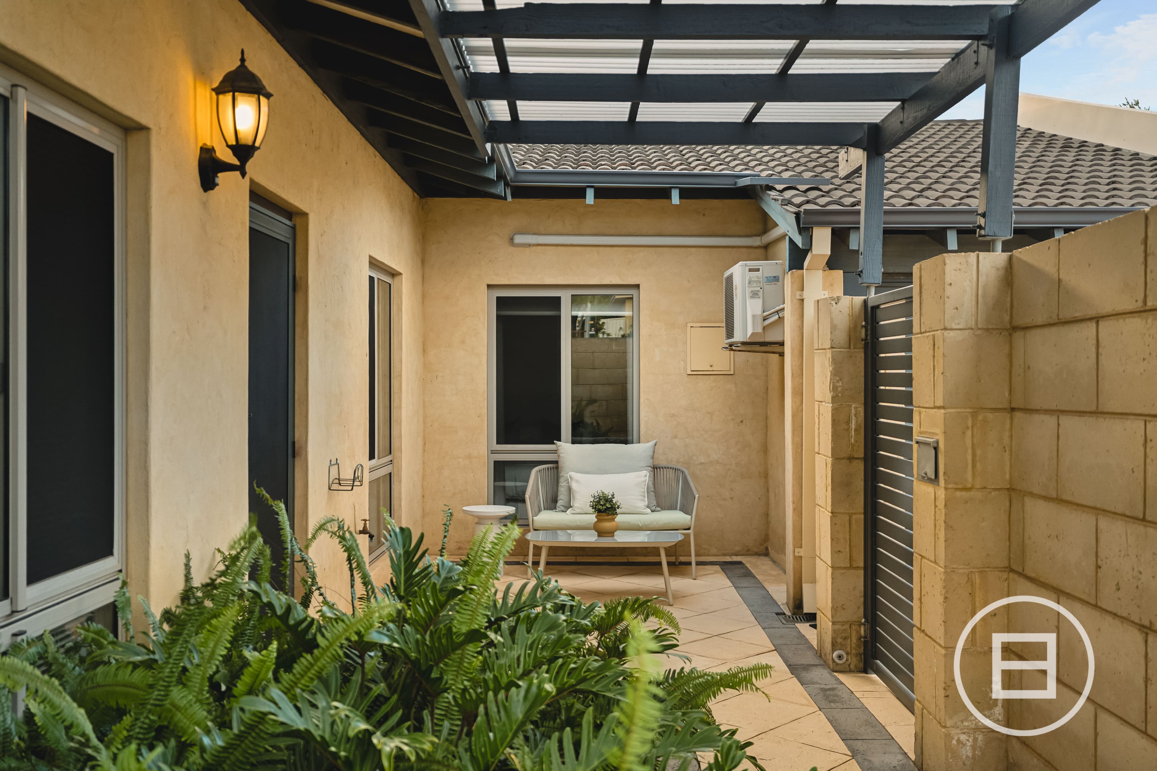 8/11 Hinderwell Street, SCARBOROUGH, WA, Scarborough - Thumbnail 3