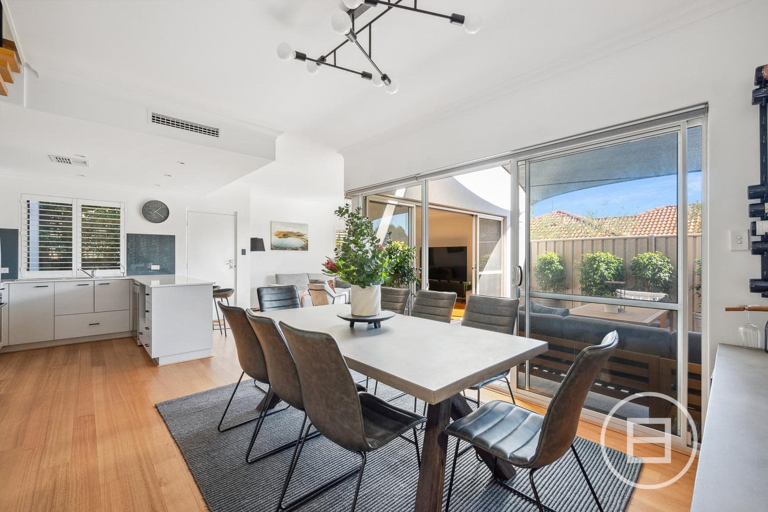 62A Salvado Road, WEMBLEY, WA, Wembley - Thumbnail 8