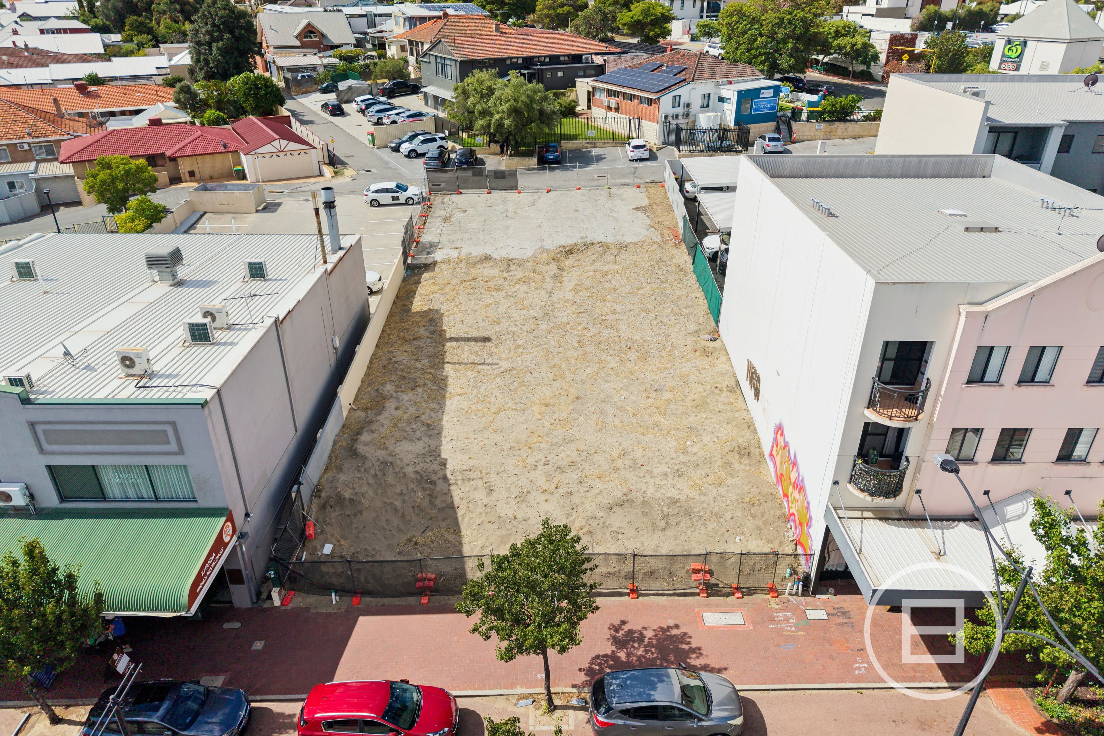 168 Scarborough Beach Road, MOUNT HAWTHORN, WA, Mount Hawthorn - Thumbnail 2