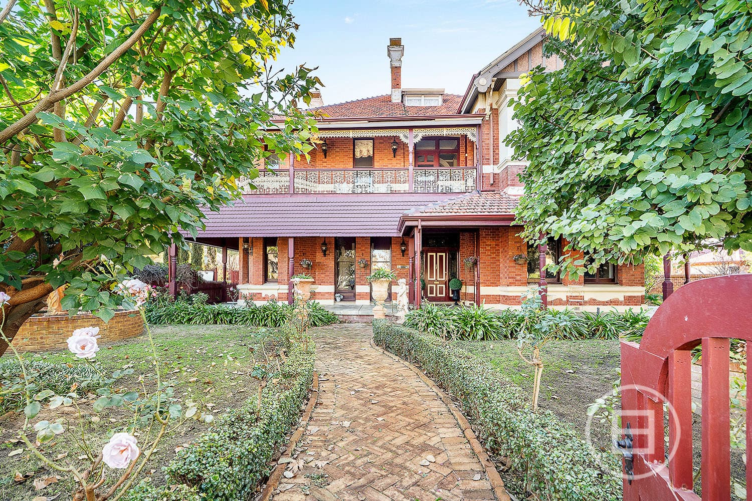 4 Wedderburn Place, ASCOT, WA, Ascot - Thumbnail 2