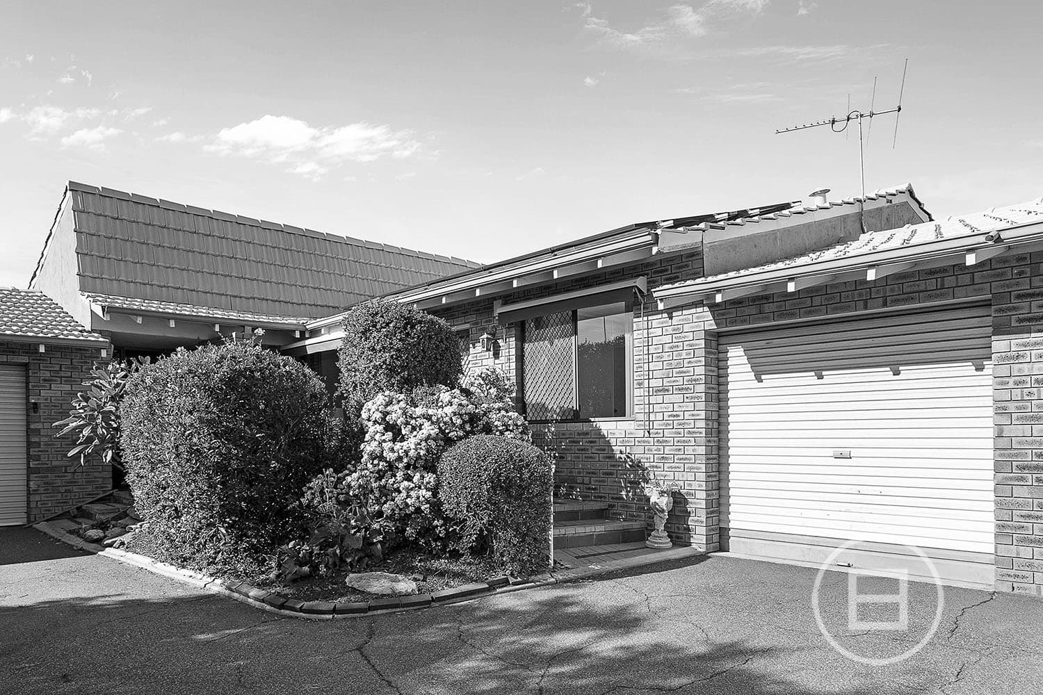 6/82 Edgecumbe Street, COMO, WA, Como - Image 1