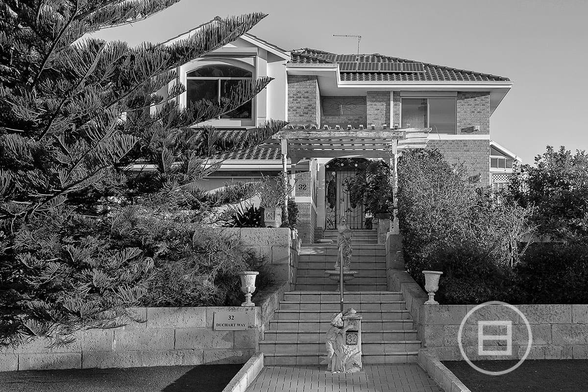 32 Duchart Way, Coogee - Image 1
