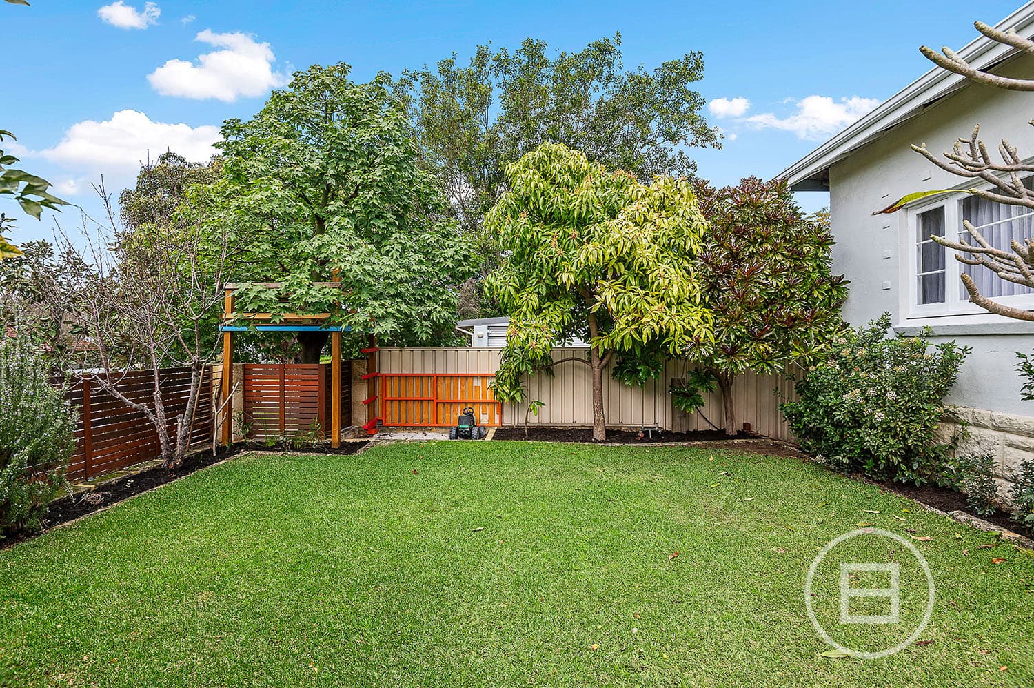 197 Woodside Street, DOUBLEVIEW, WA, Doubleview - Thumbnail 2