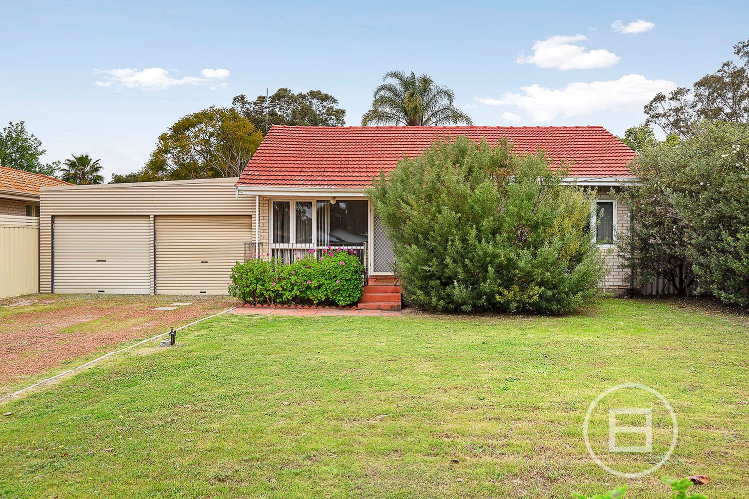 13 Diana Crescent, LOCKRIDGE, WA, Lockridge - Thumbnail 2