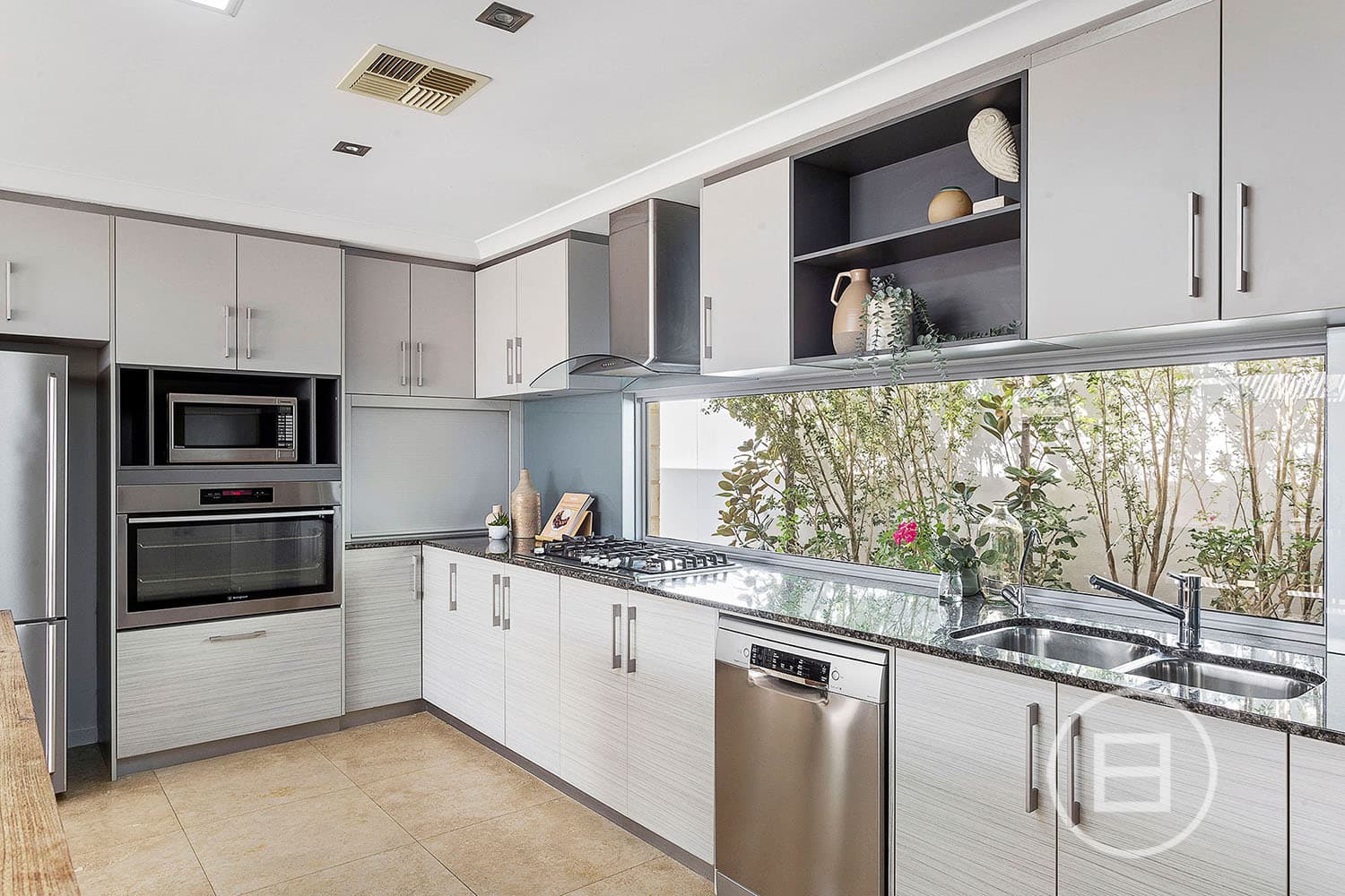 12 The Embankment, SOUTH GUILDFORD, WA, South Guildford - Thumbnail 7