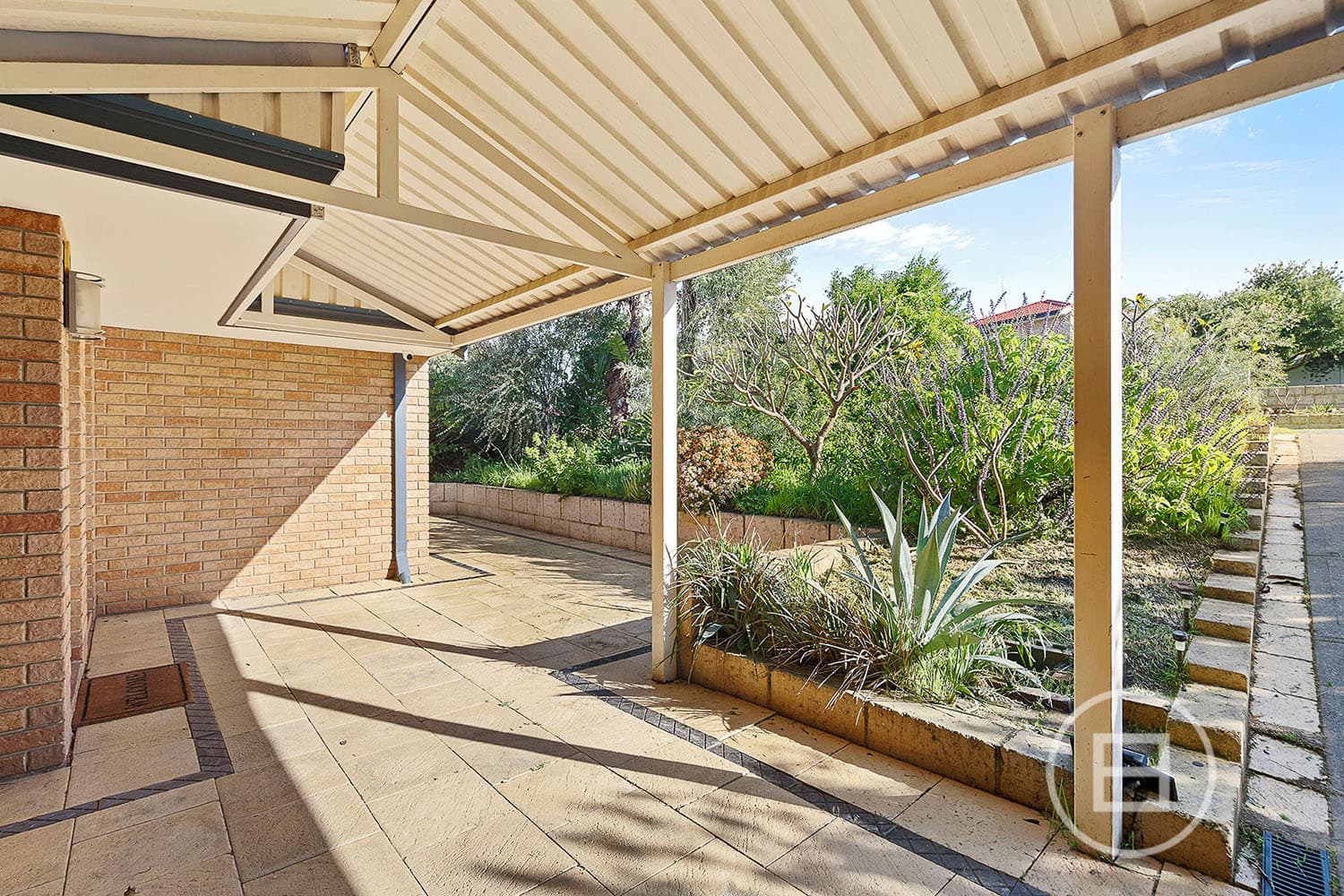 14 Marchant Drive, BIBRA LAKE, WA, Bibra Lake - Thumbnail 2