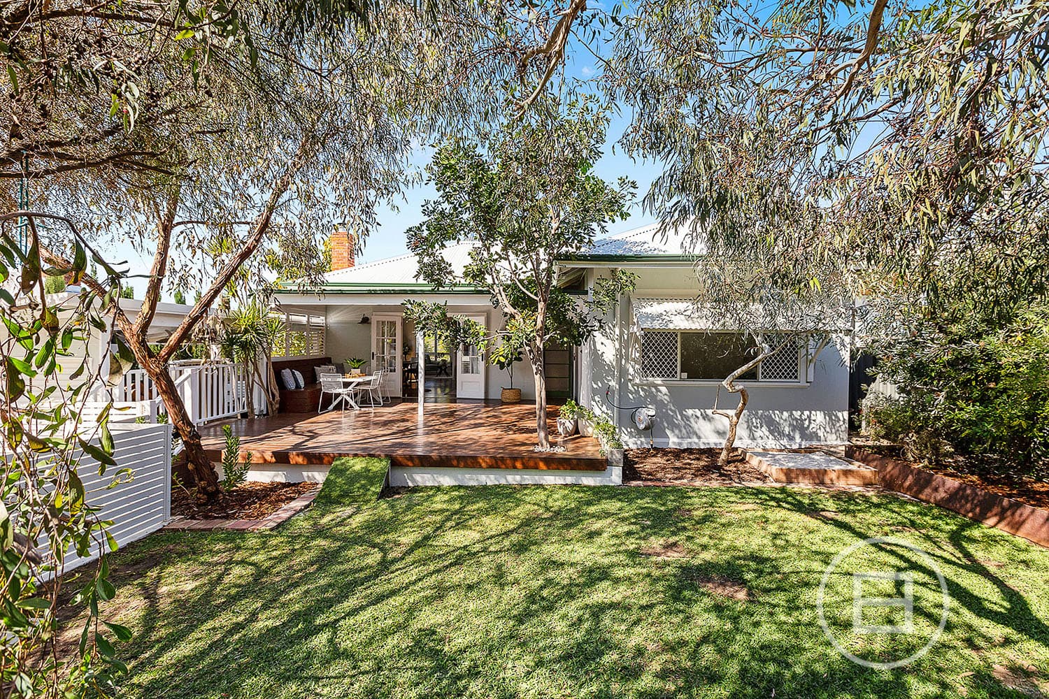 226 Wilding Street, DOUBLEVIEW, WA, Doubleview - Thumbnail 2