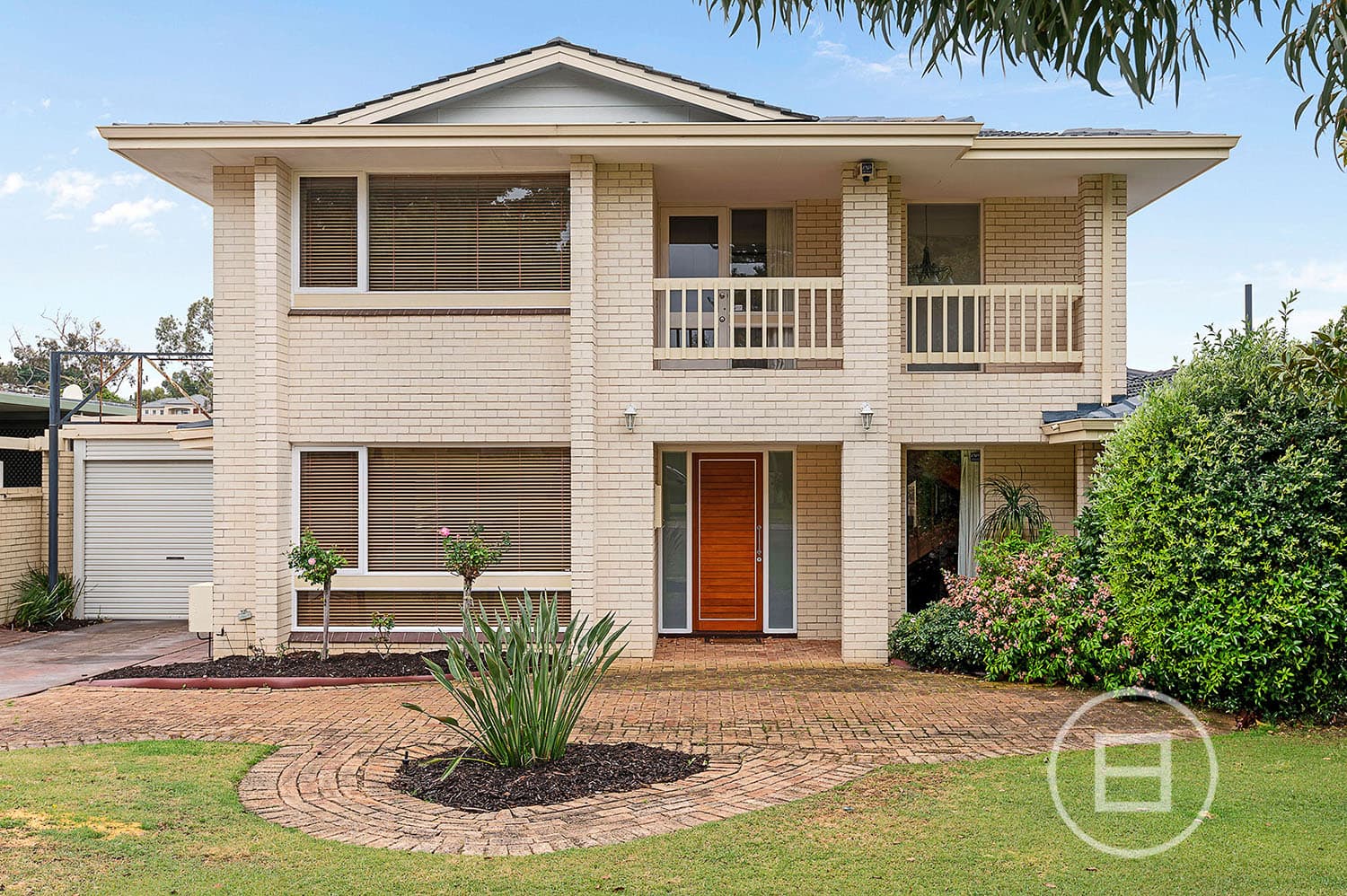 9 Howes Crescent, DIANELLA, WA, Dianella - Thumbnail 2