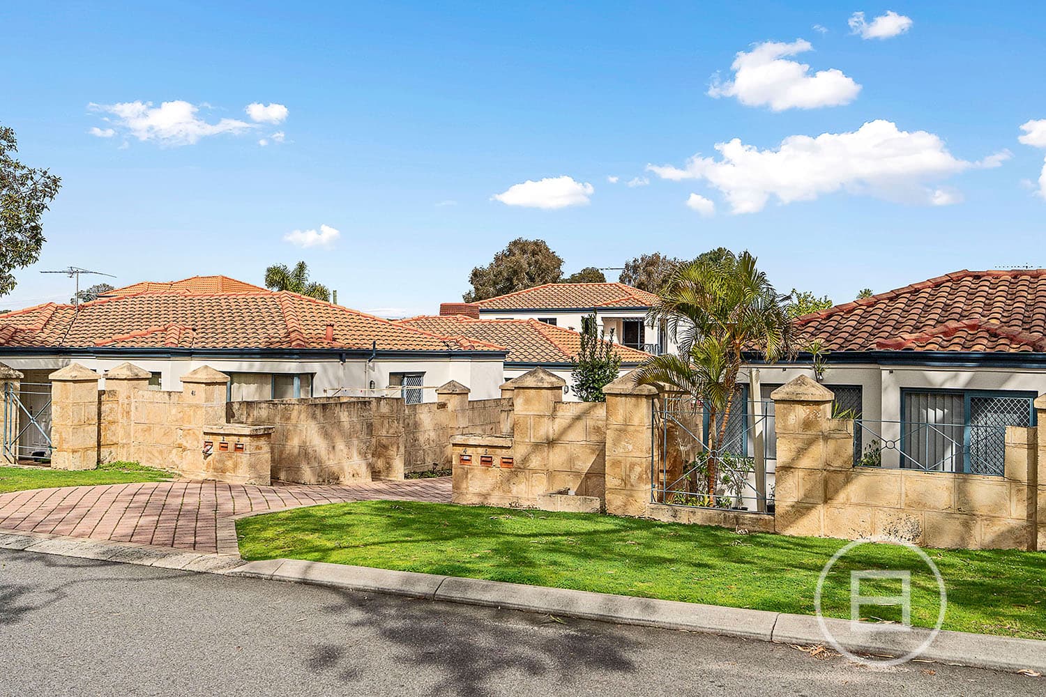 2/41 Shaw Road, DIANELLA, WA, Dianella - Thumbnail 2