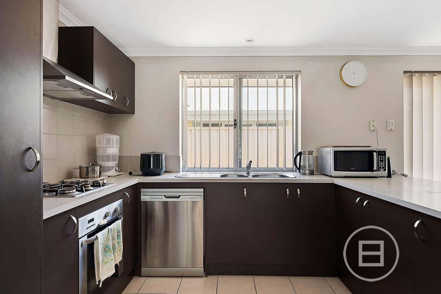 16 Carnation Street, CANNING VALE, WA, Canning Vale - Thumbnail 4