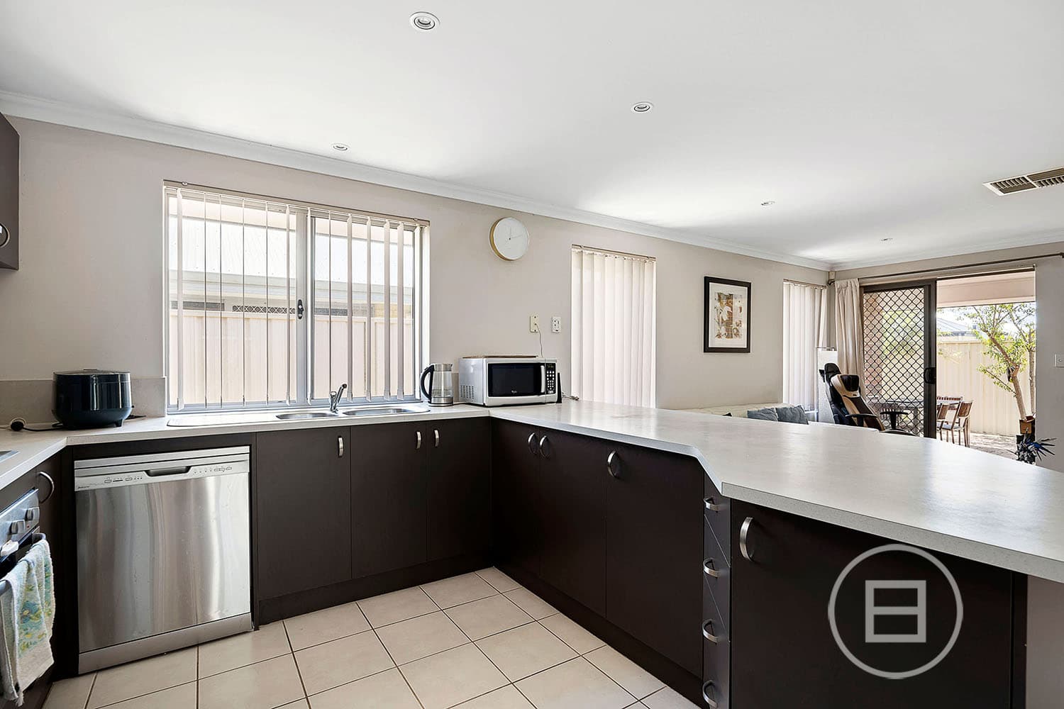 16 Carnation Street, CANNING VALE, WA, Canning Vale - Thumbnail 5