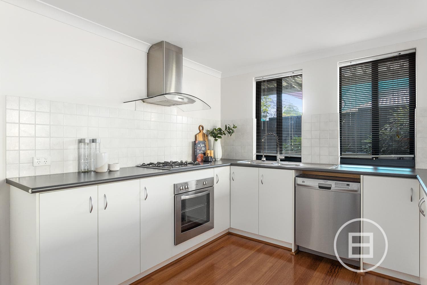 33A Tenth Avenue, MAYLANDS, WA, Maylands - Thumbnail 5