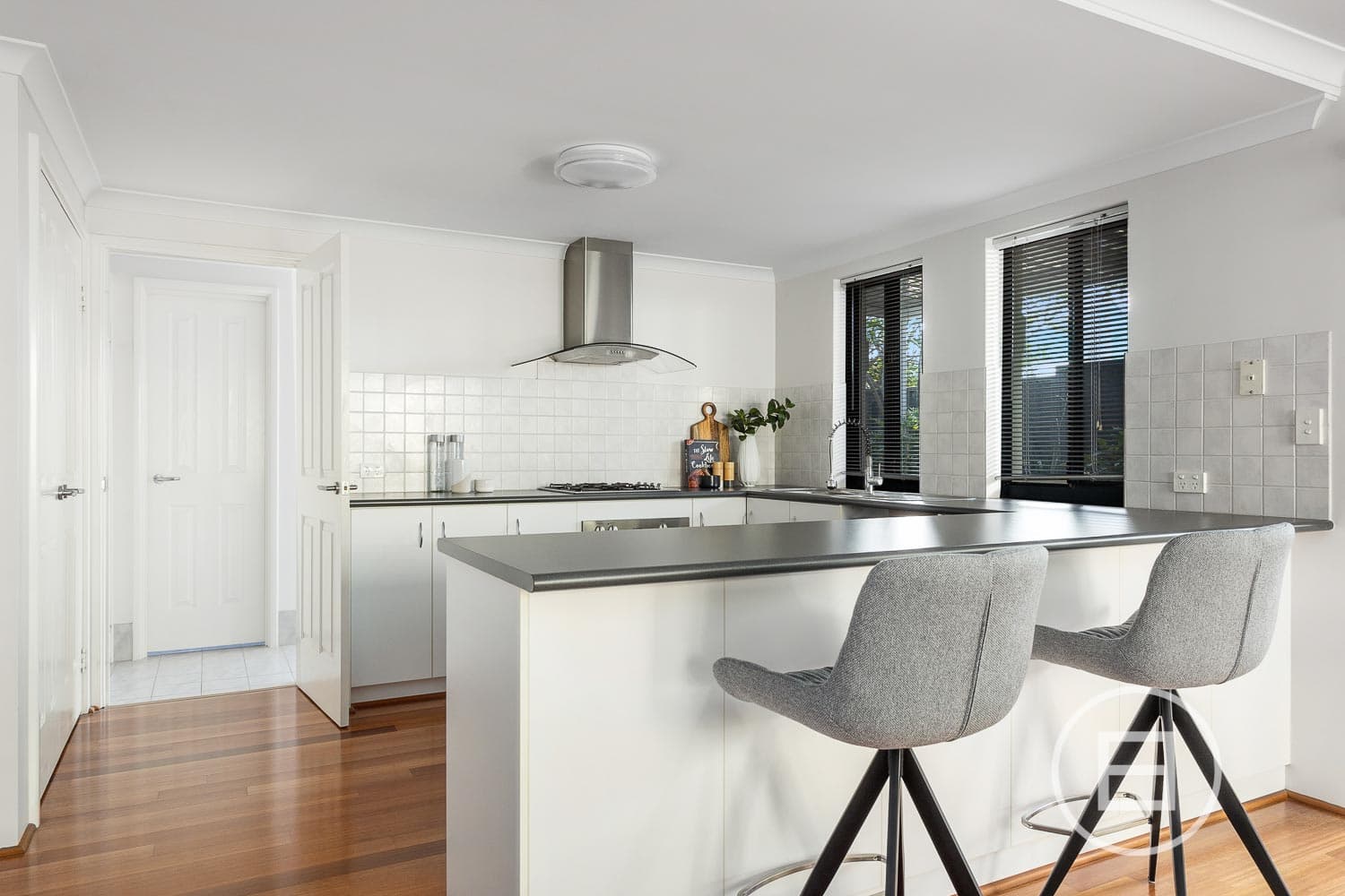 33A Tenth Avenue, MAYLANDS, WA, Maylands - Thumbnail 7