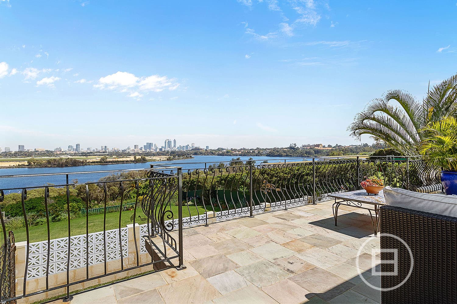 21 Kirkham Hill Terrace, MAYLANDS, WA, Maylands - Thumbnail 2