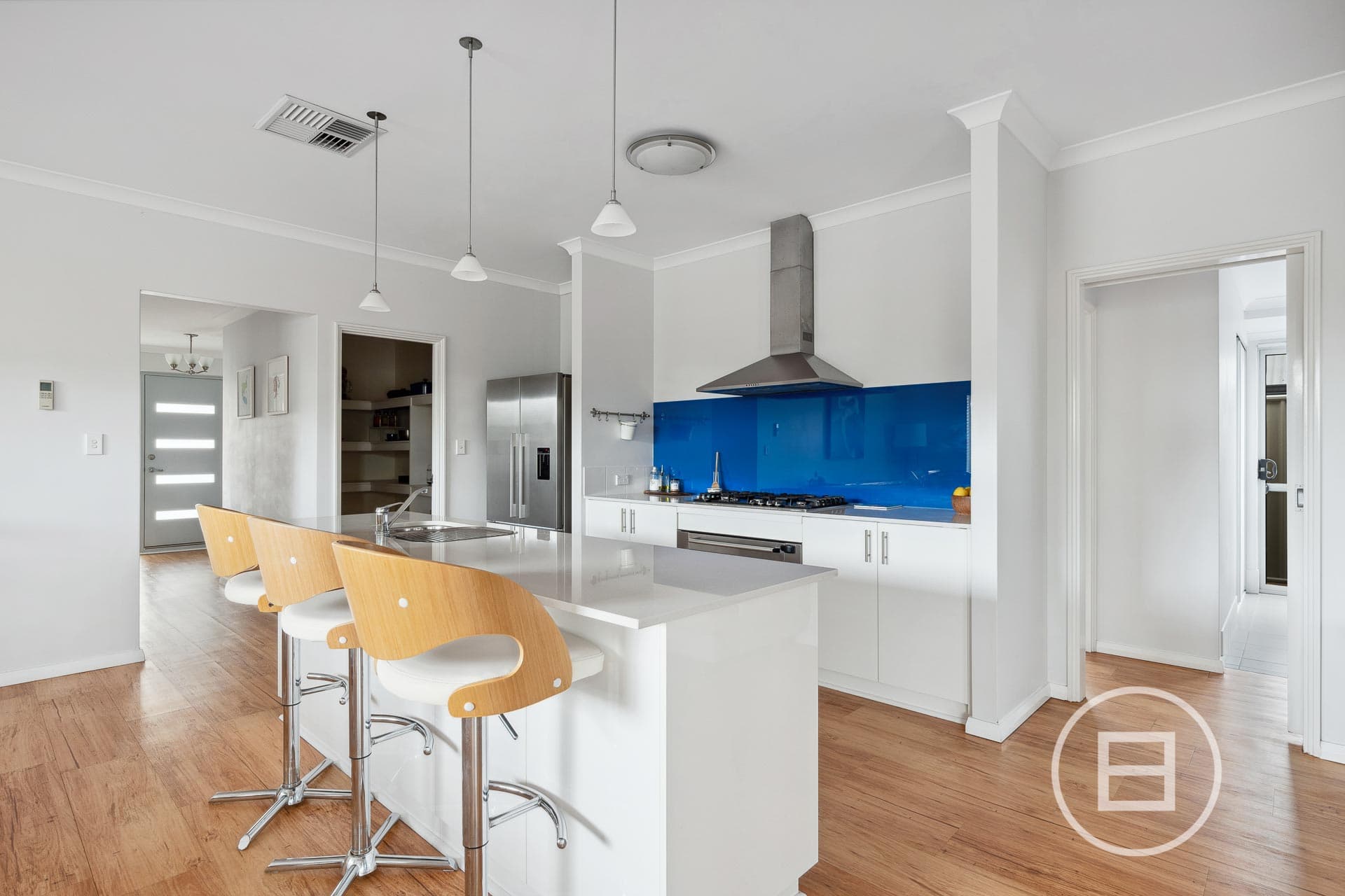 134 Thomas Street, QUEENS PARK, WA, Queens Park - Thumbnail 3