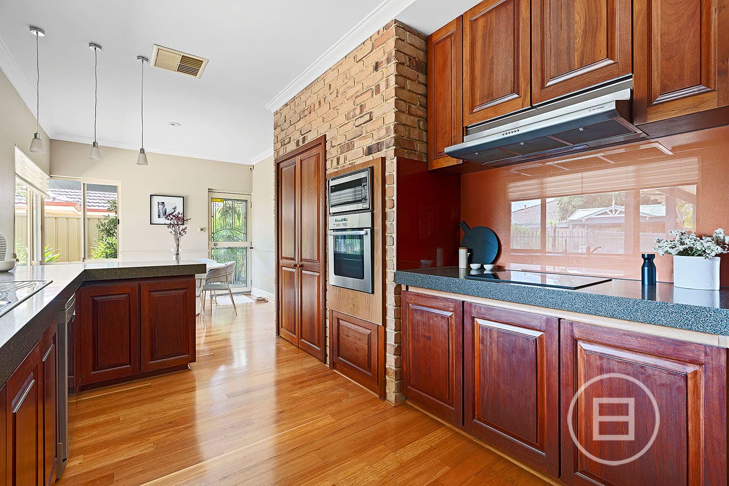 59 Kingsmill Gardens, WINTHROP, WA, Winthrop - Thumbnail 8