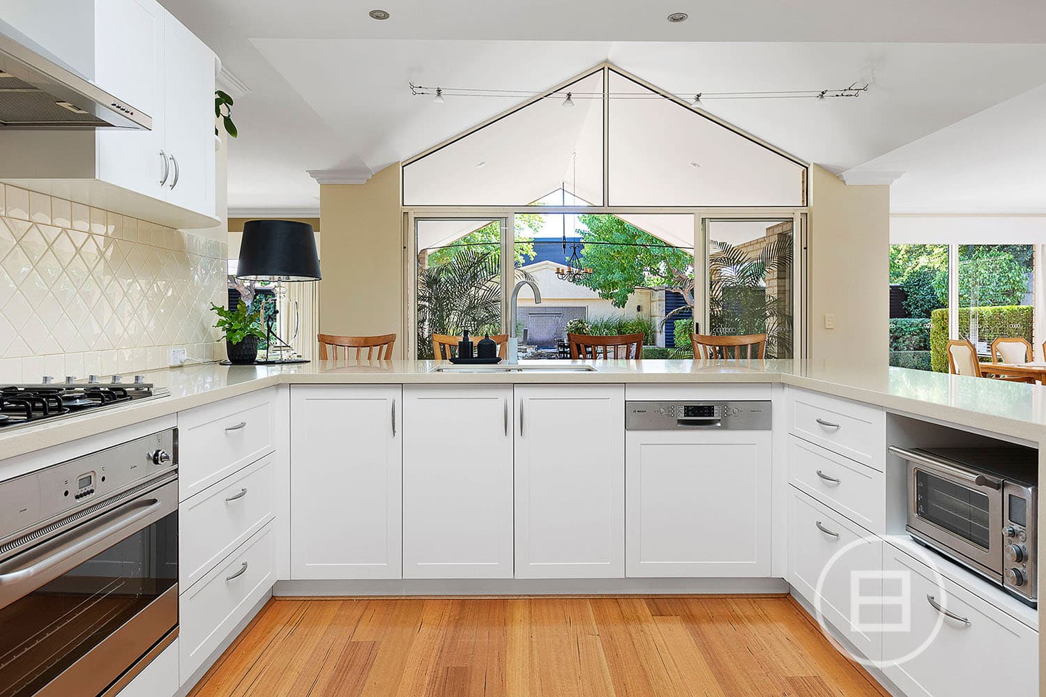 4 Hermitage Street, DUDLEY PARK, WA, Dudley Park - Thumbnail 6