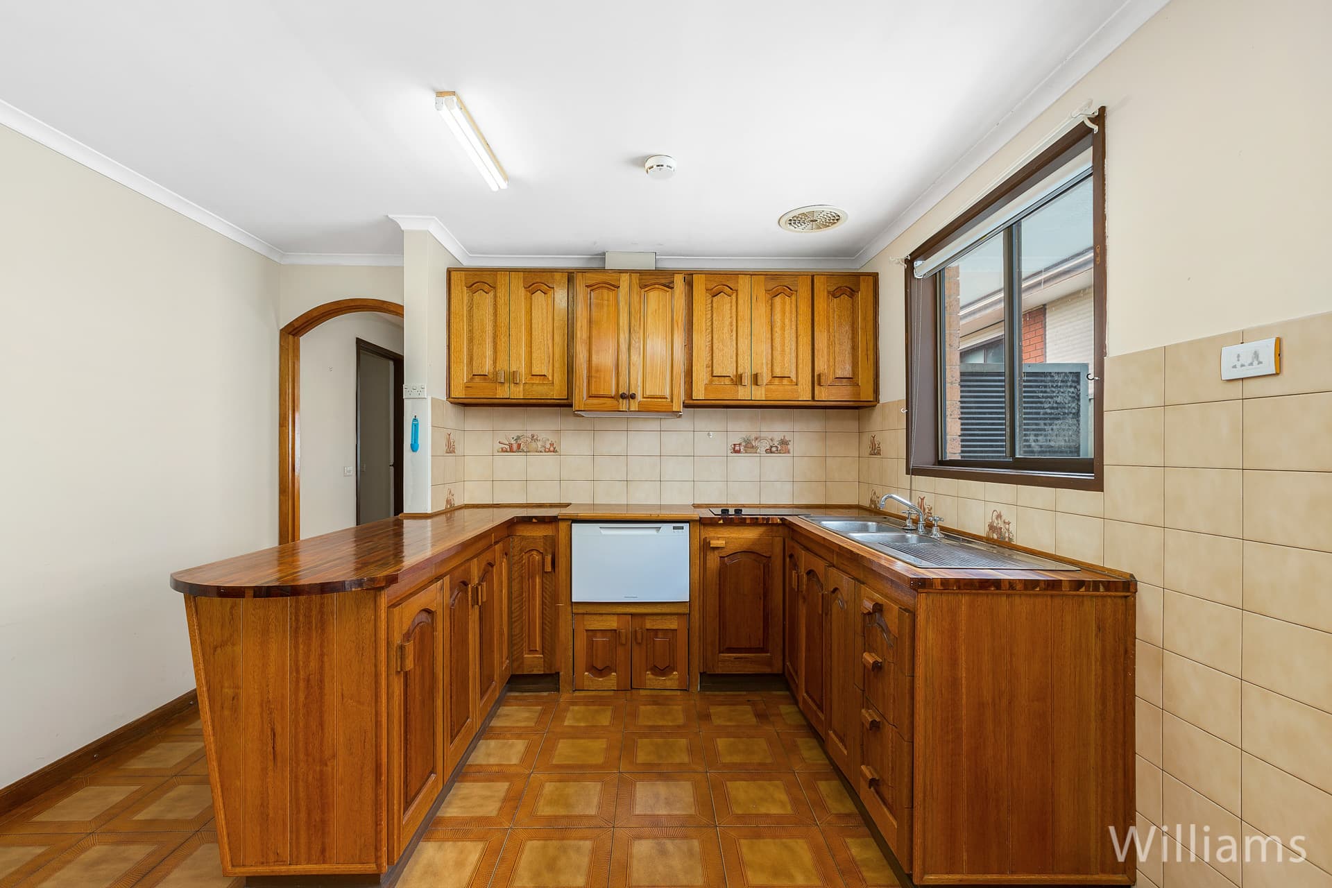 36 Graham Street, Newport - Thumbnail 4