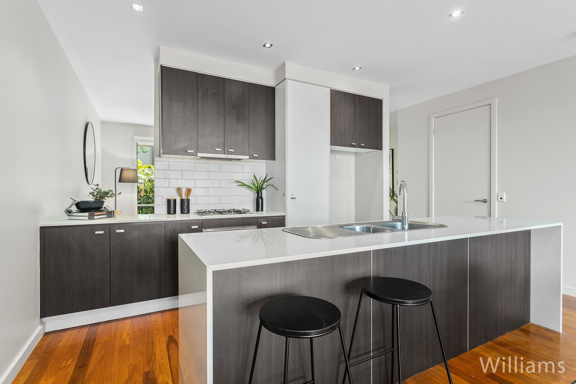 2/1 Johnston Street, Newport - Thumbnail 8