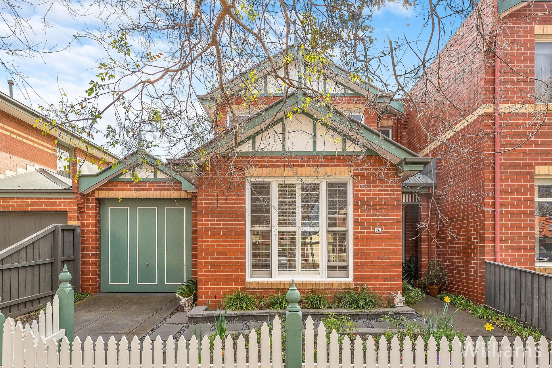 10 Bates Drive, Williamstown - Image 1