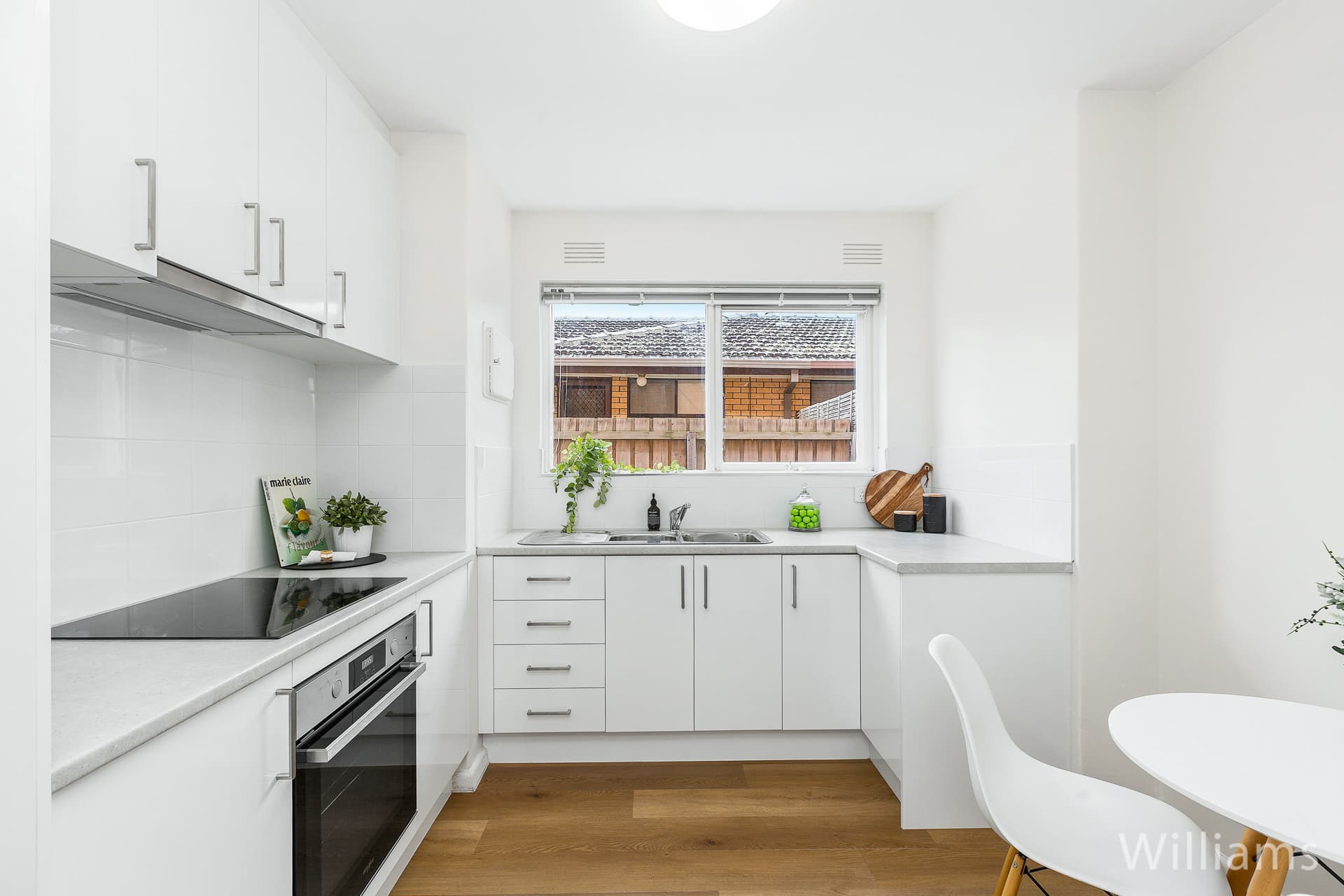 2/65 Melbourne Road, Williamstown - Thumbnail 3
