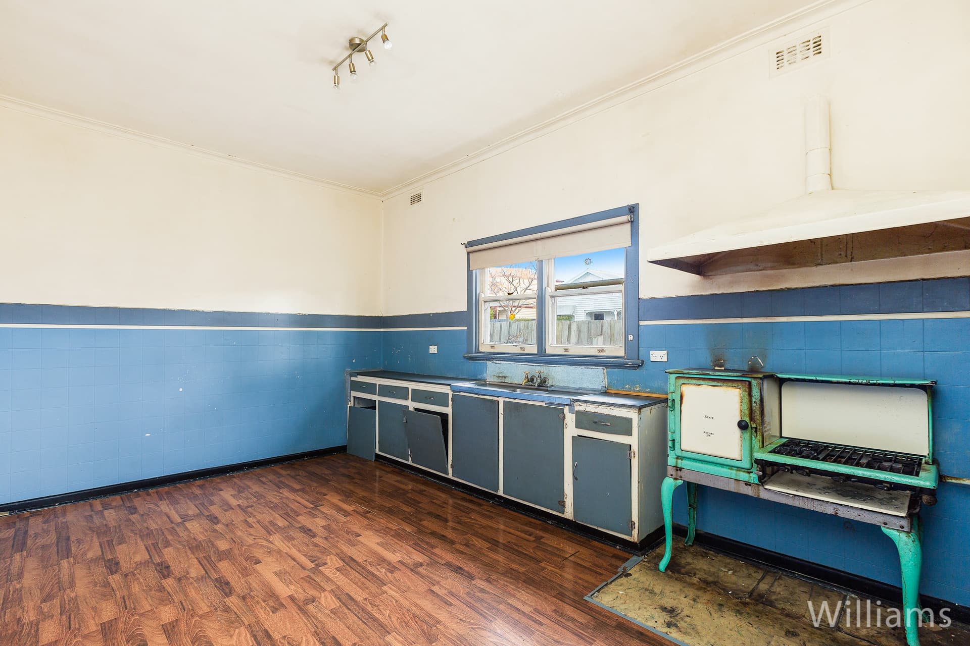 9 Paine Street, Newport - Thumbnail 6