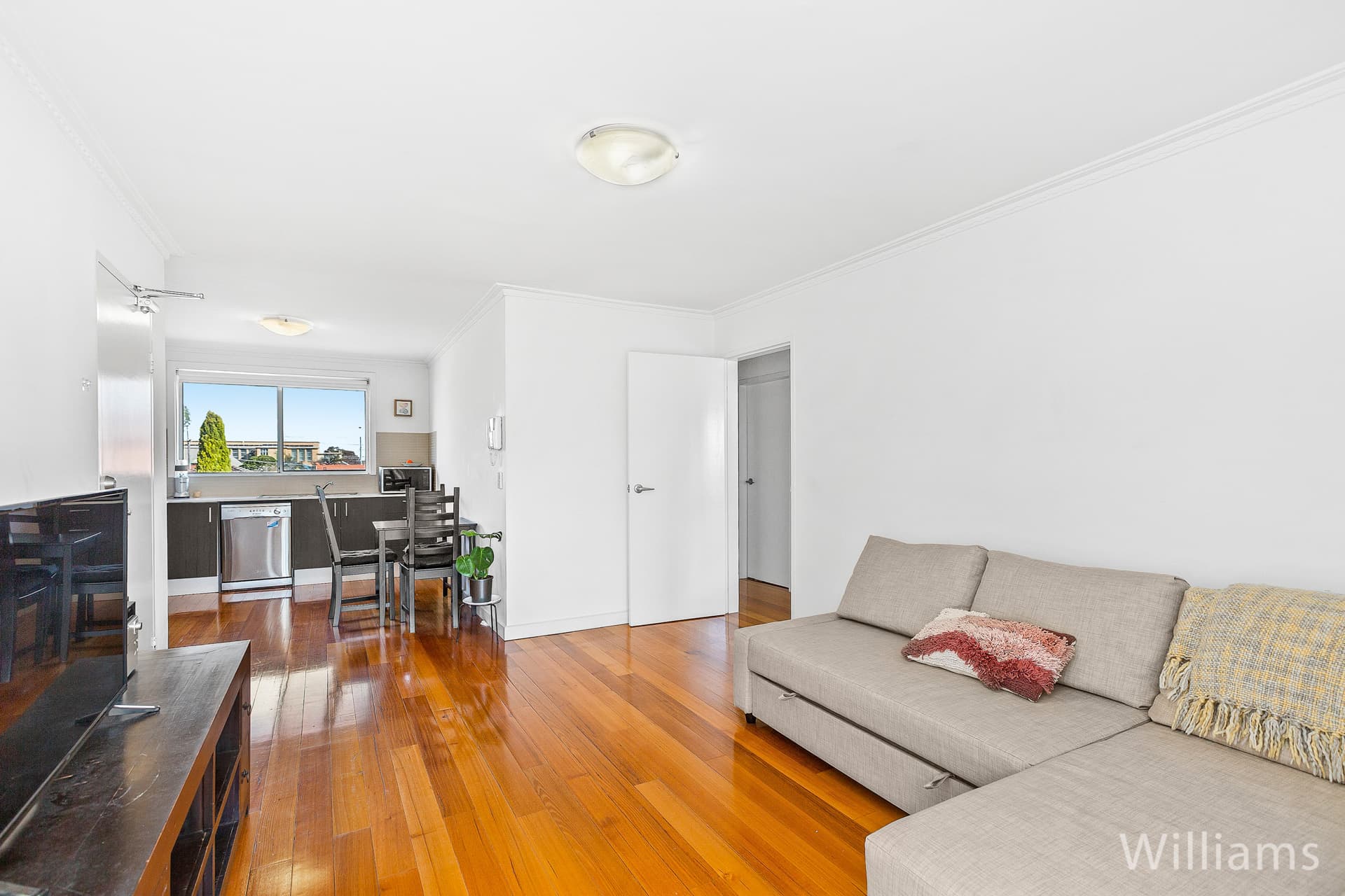 8/119 Gamon Street, Yarraville - Thumbnail 5