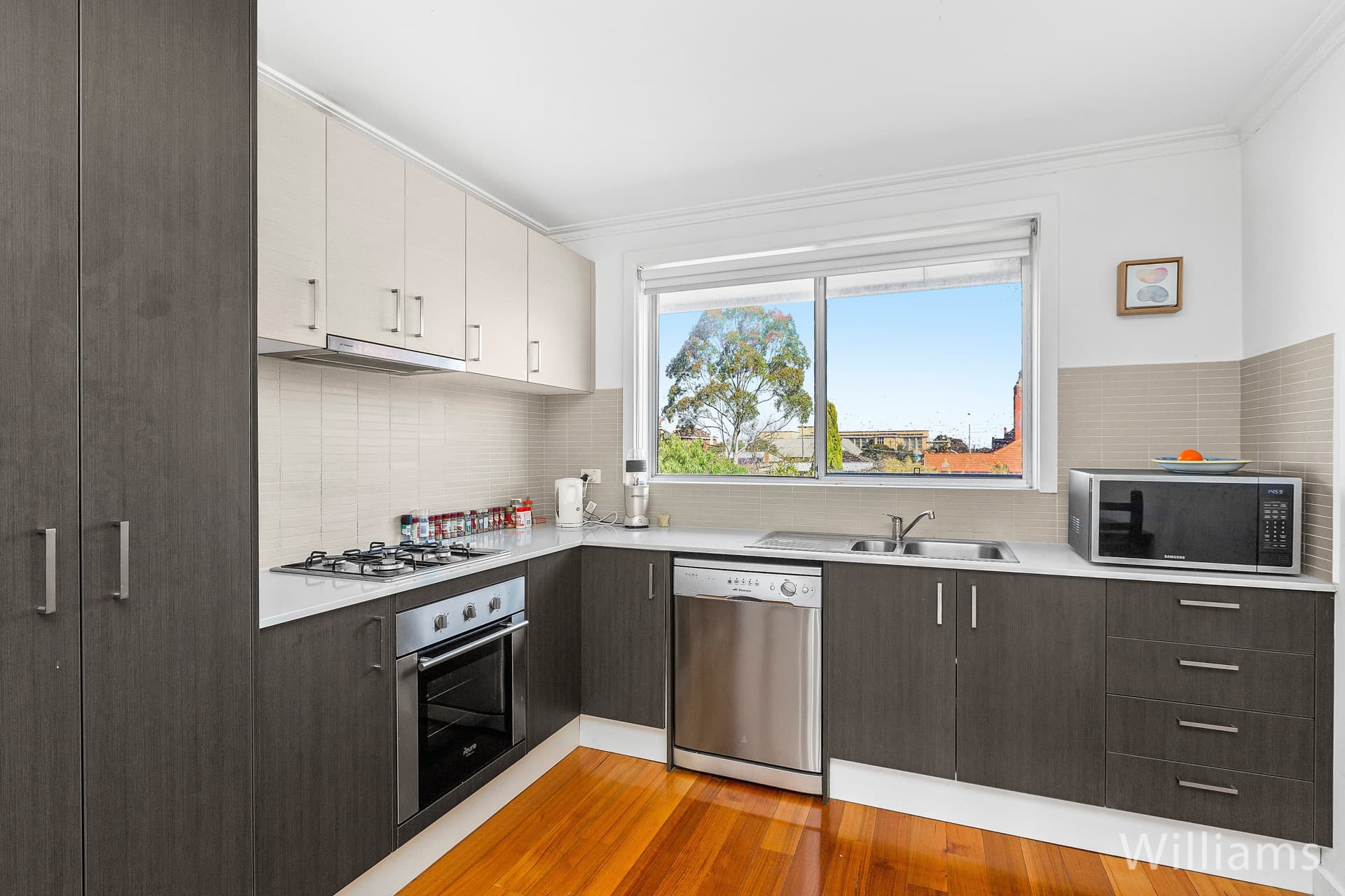 8/119 Gamon Street, Yarraville - Thumbnail 4