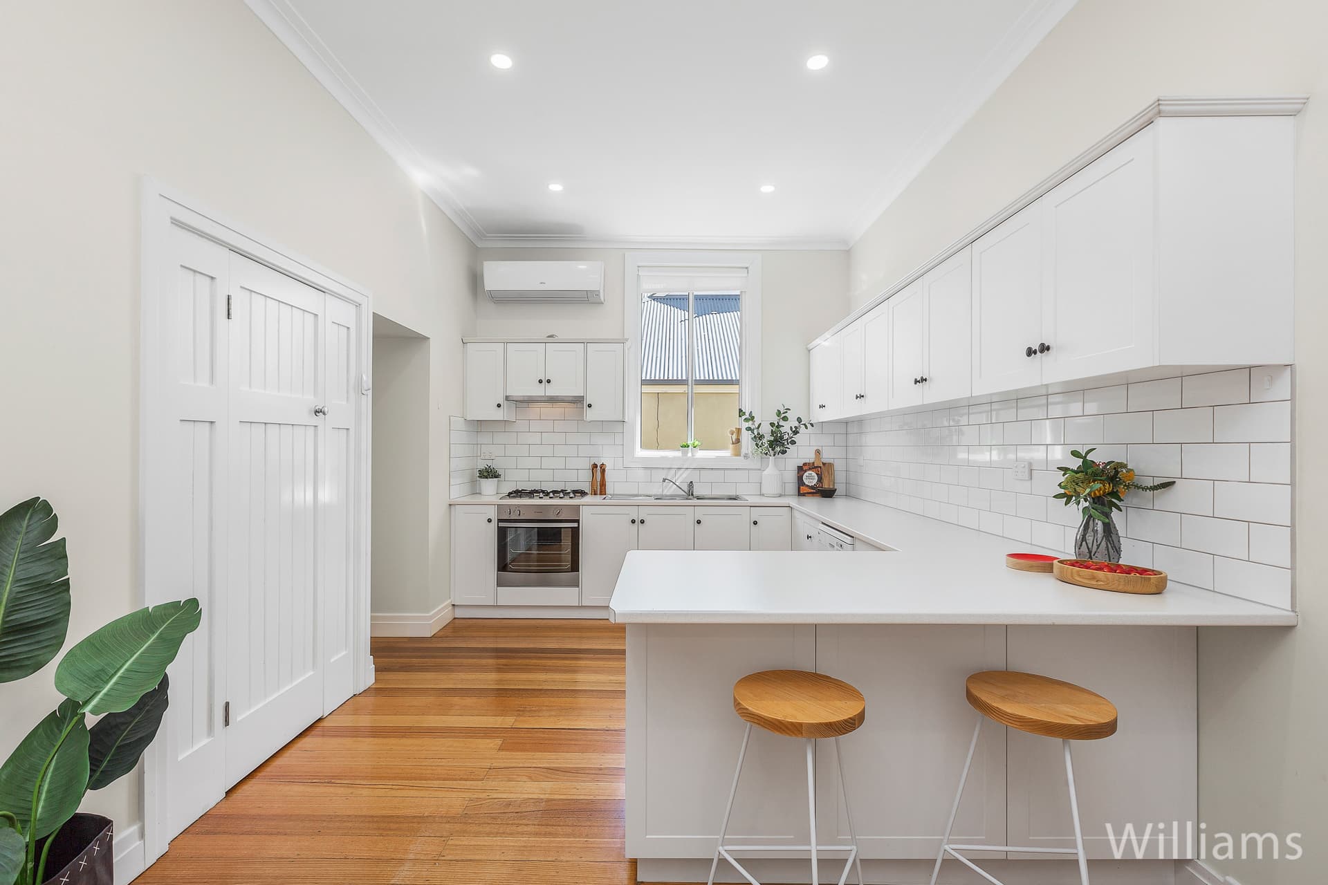 17 William Street, Newport - Thumbnail 3