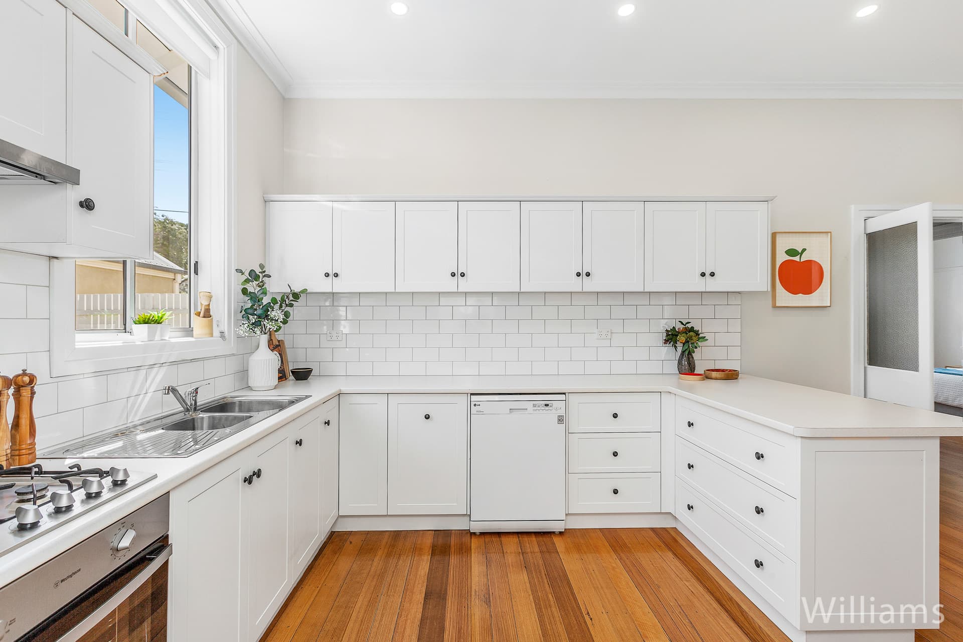 17 William Street, Newport - Thumbnail 7