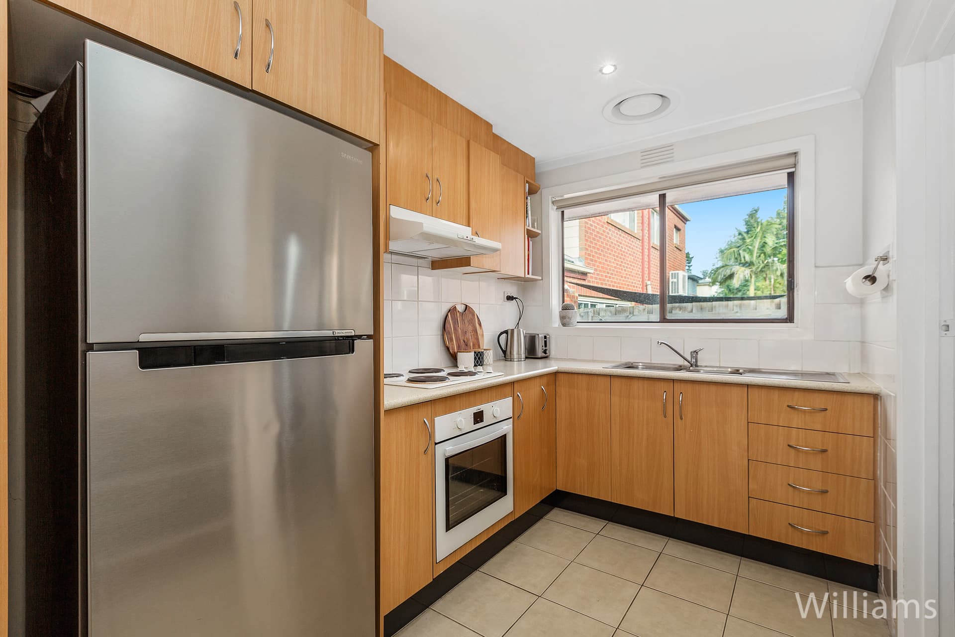 2/9 Cullen Court, Spotswood - Thumbnail 5