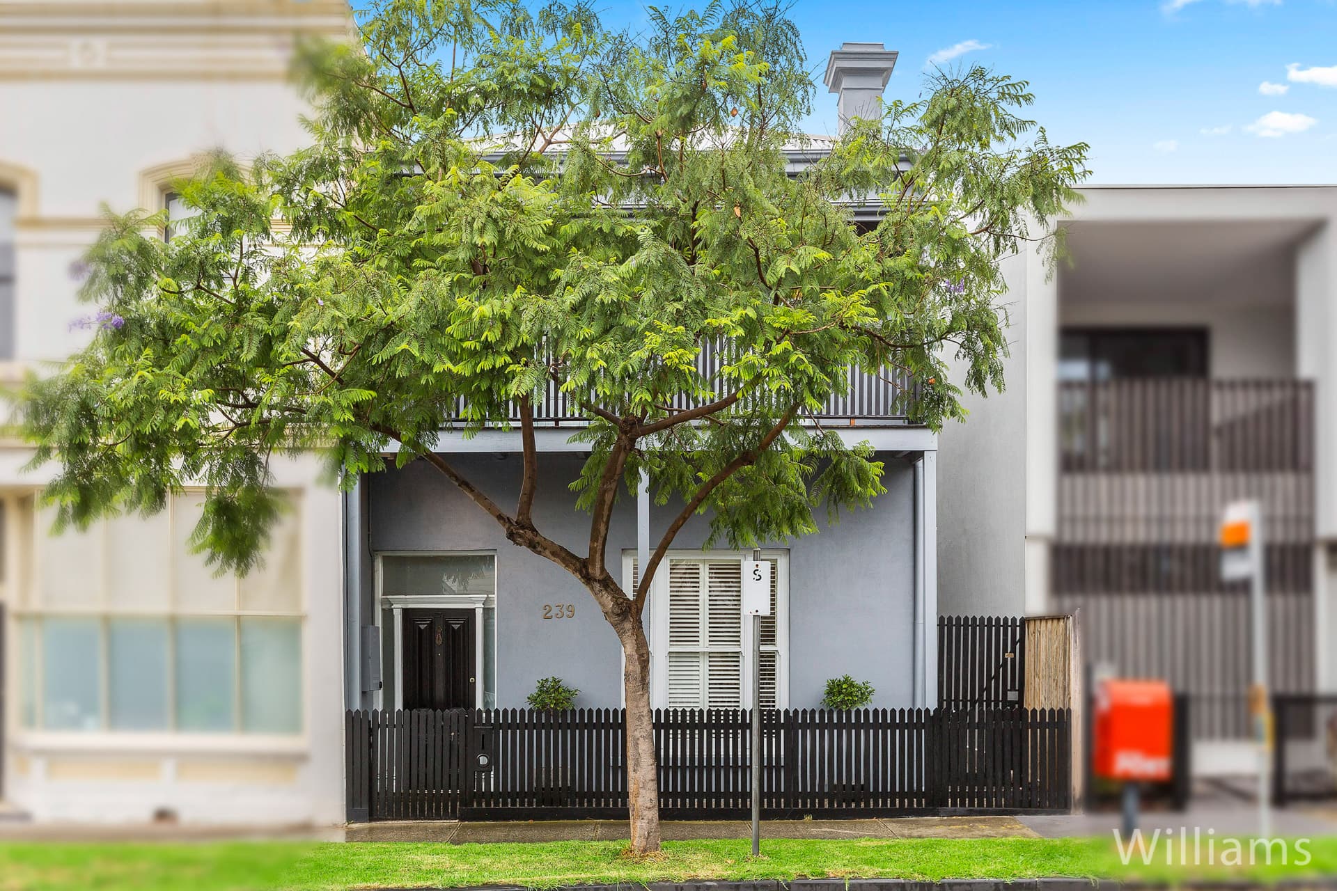 239 Douglas Parade, Newport - Image 1