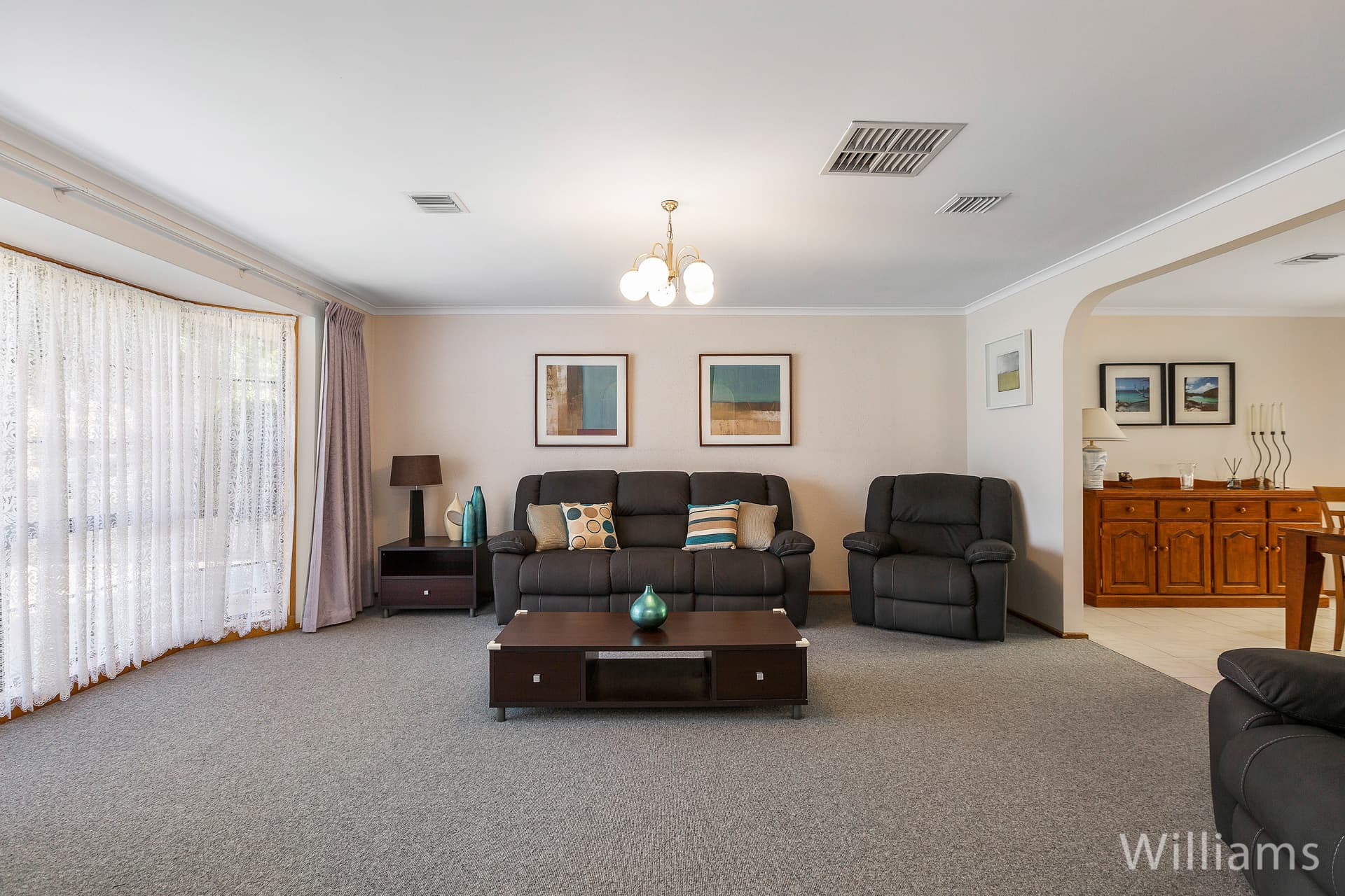 11 Elystan Road, Altona Meadows - Thumbnail 2
