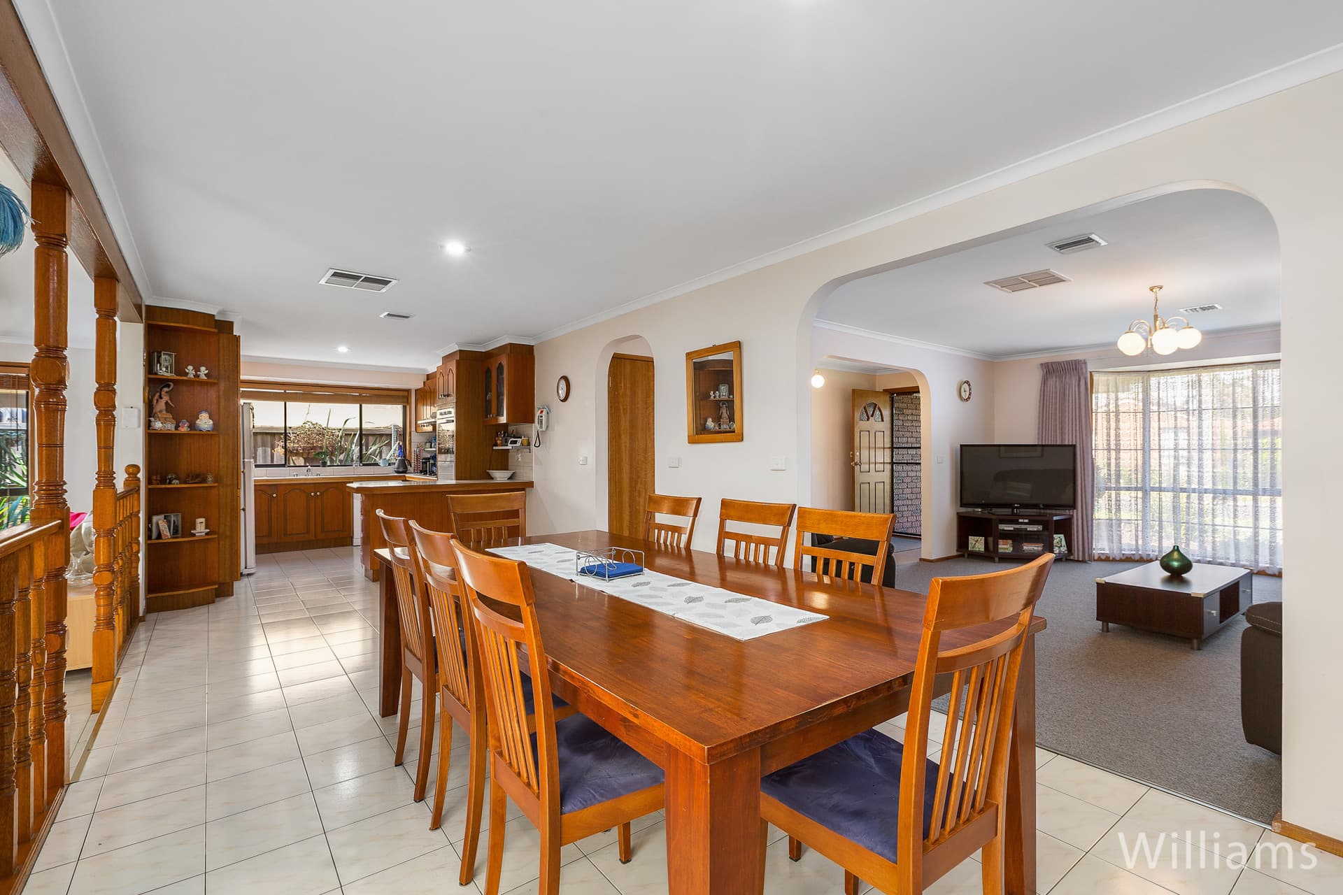 11 Elystan Road, Altona Meadows - Thumbnail 6
