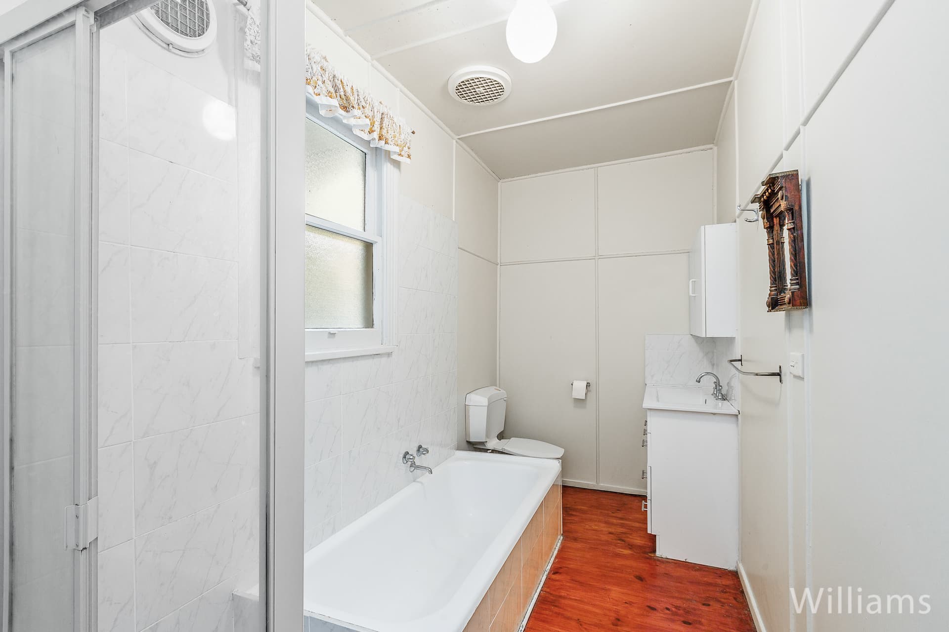 65 Elizabeth Street, Newport - Thumbnail 8