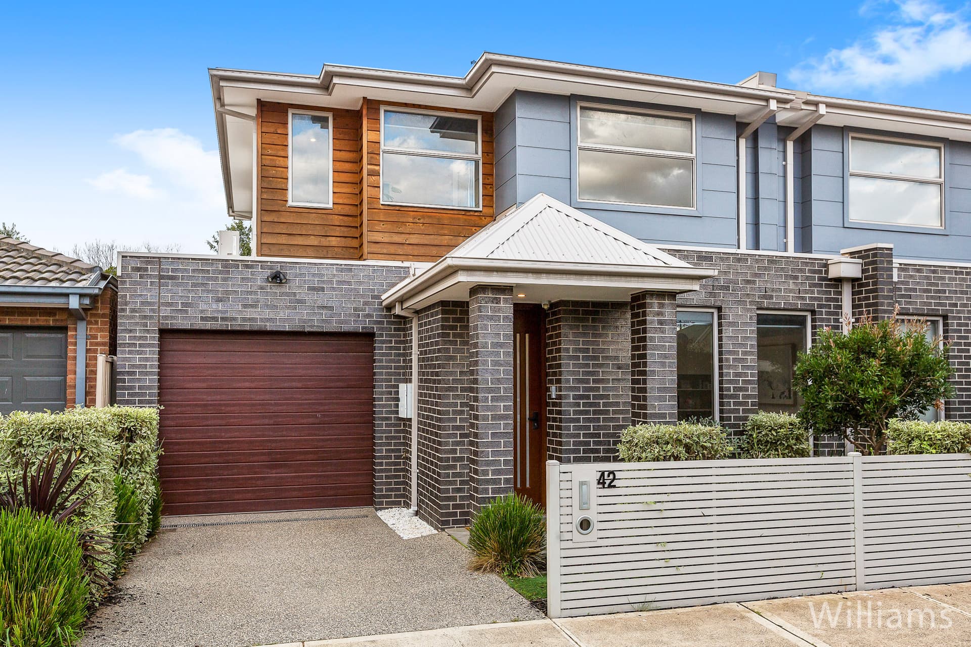 42 Brunel Street, South Kingsville - Thumbnail 2